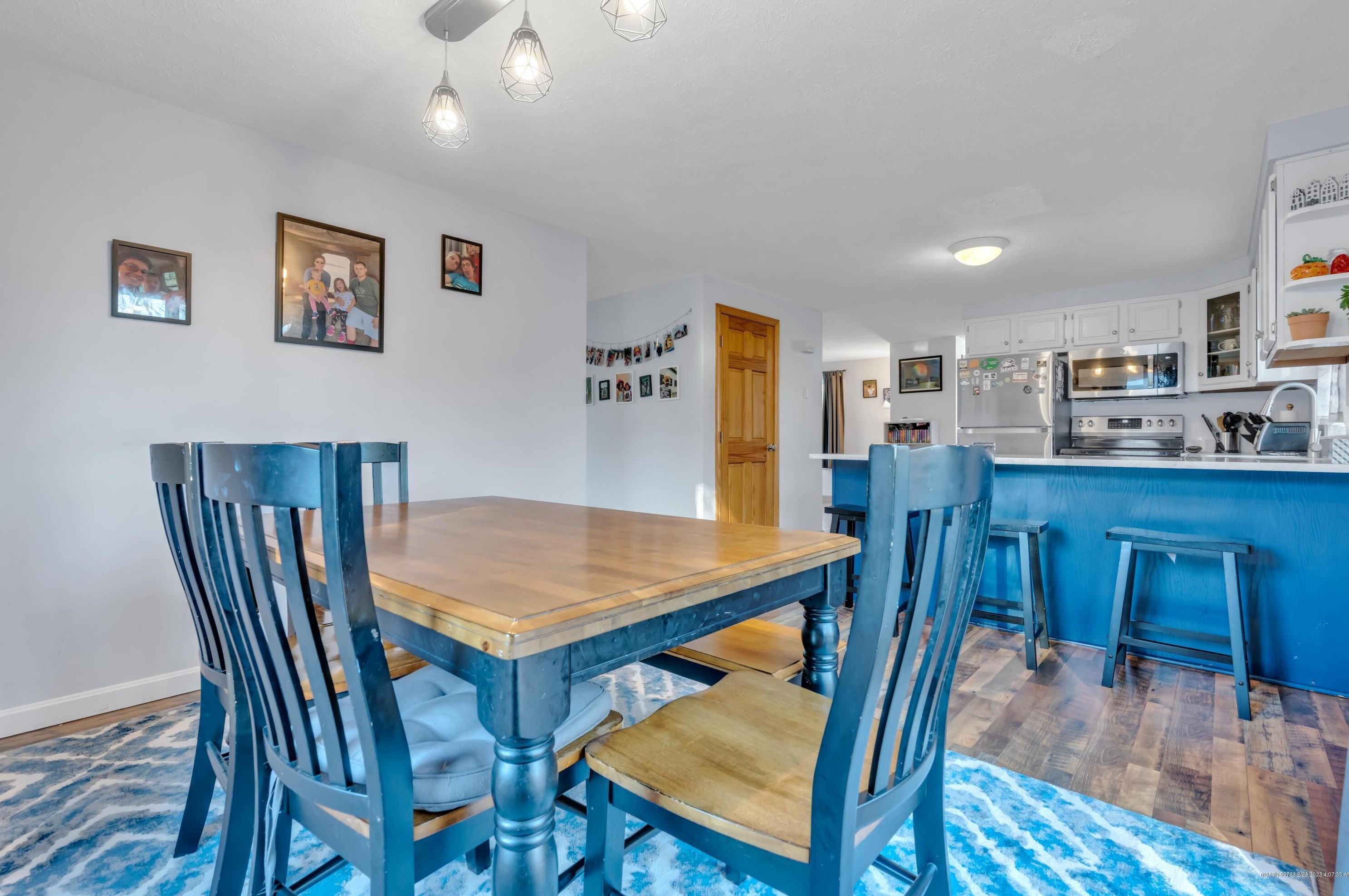 10 Wintergreen Dr, Gorham ME  04038-1531 exterior