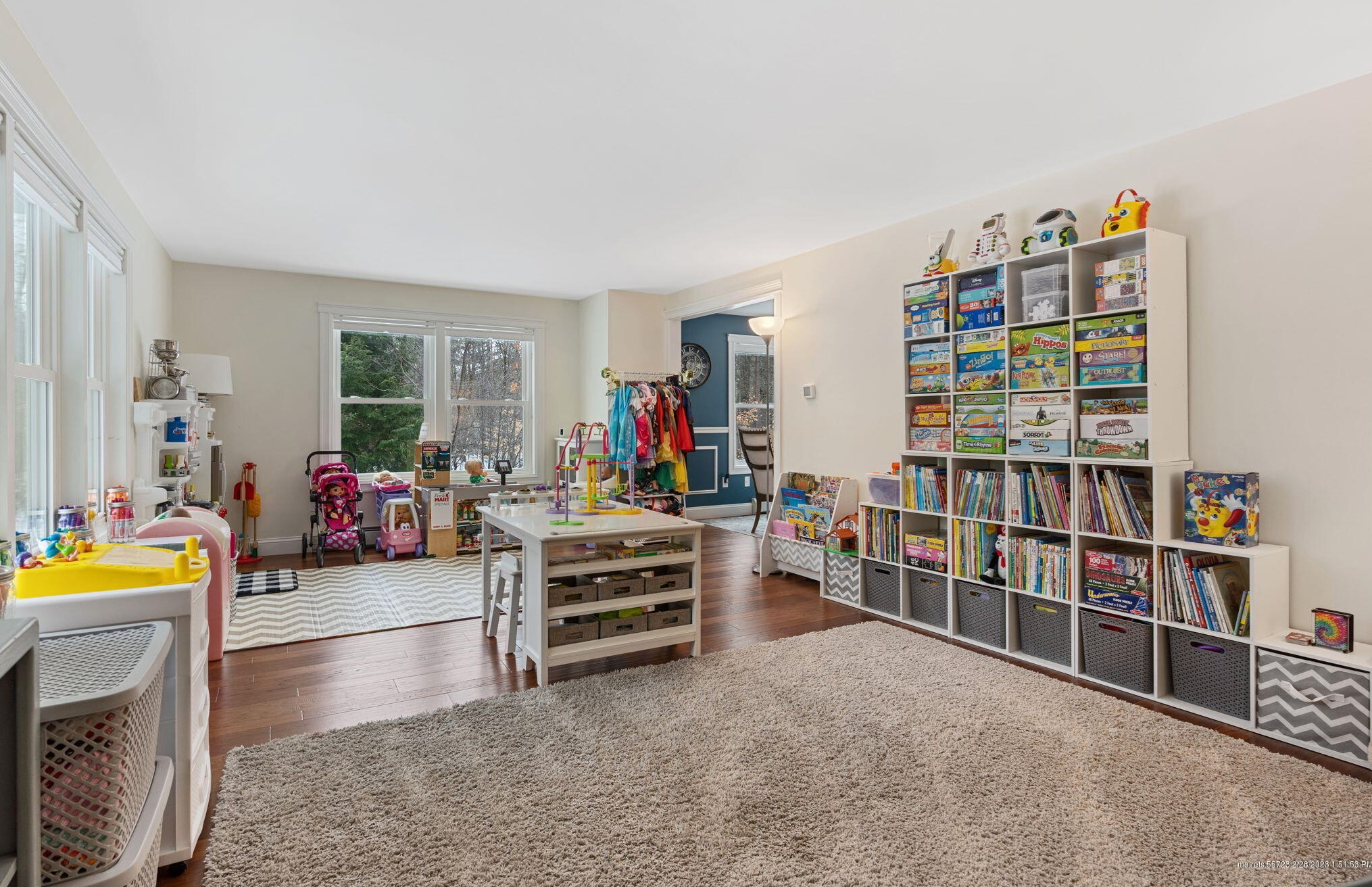 12 Gloria St, Gorham ME  04038-2219 exterior