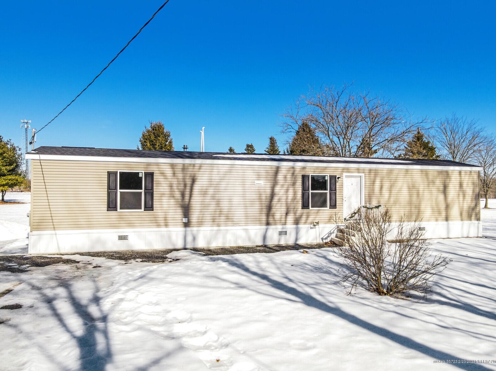 14 Beaudoin Rd, Clinton, ME 04927 exterior