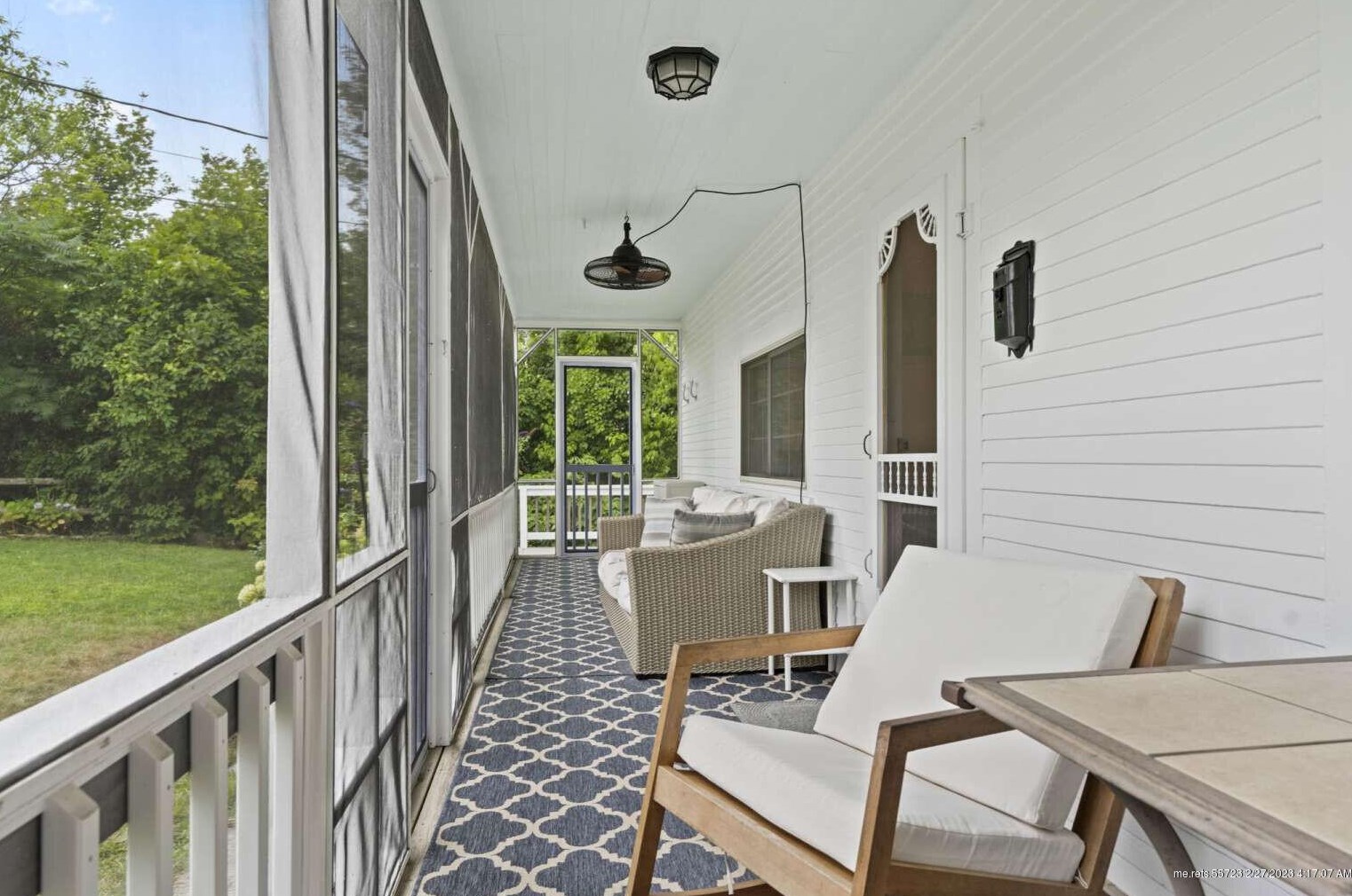 40 Meridian St, Portland, ME 04108-1417