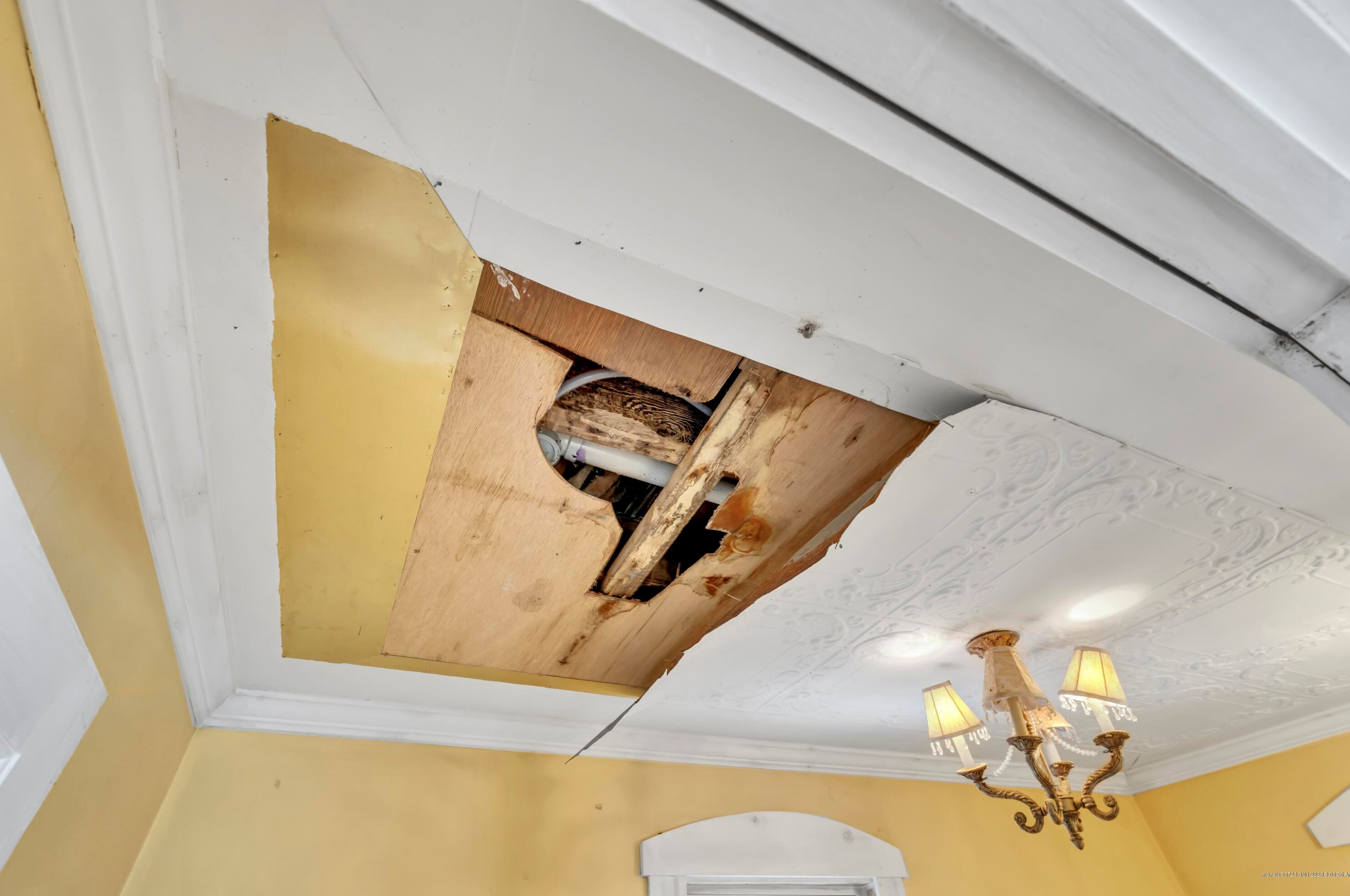 10 James St, Saco ME  04072-2912 exterior