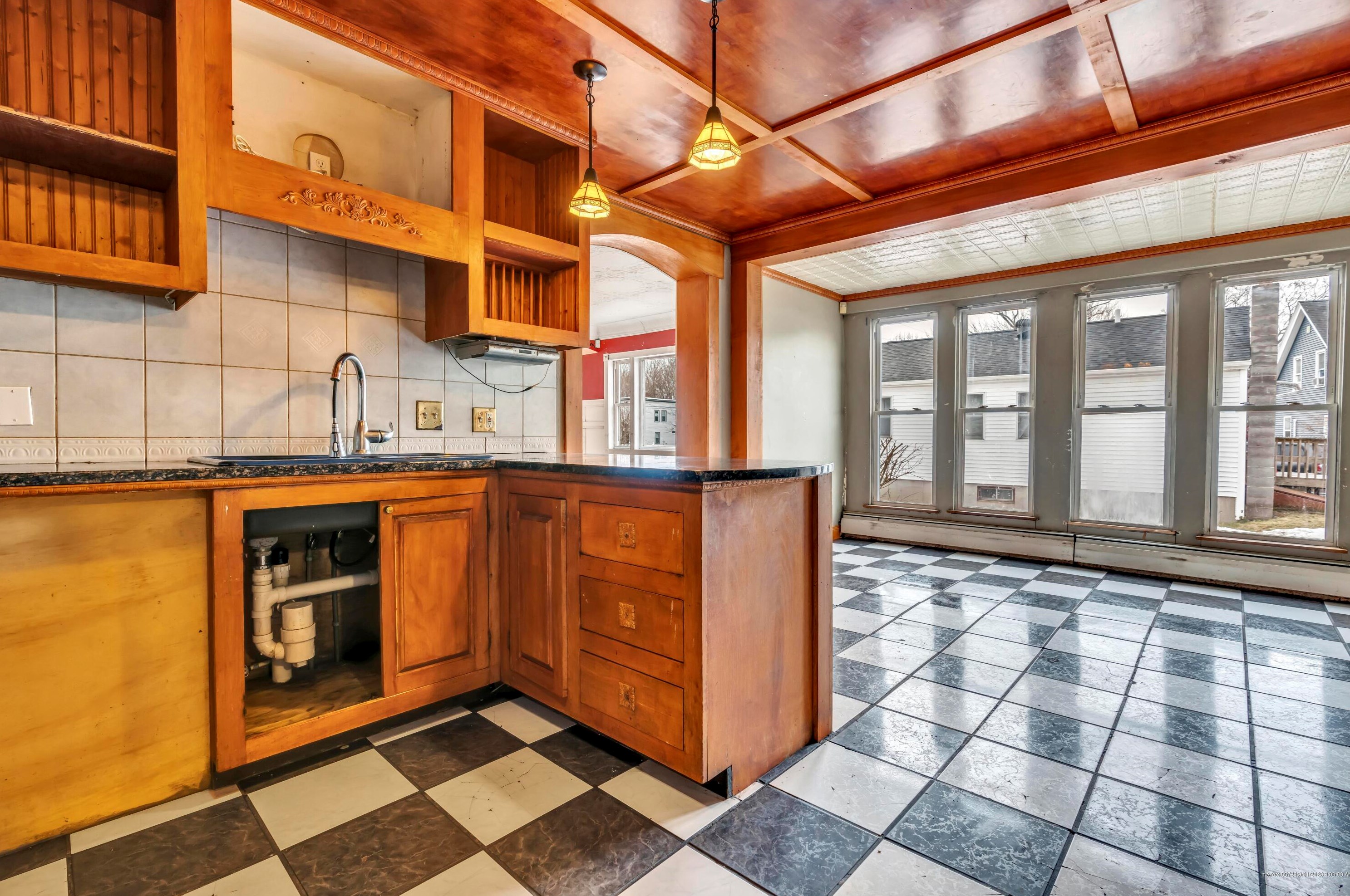 10 James St, Saco ME  04072-2912 exterior