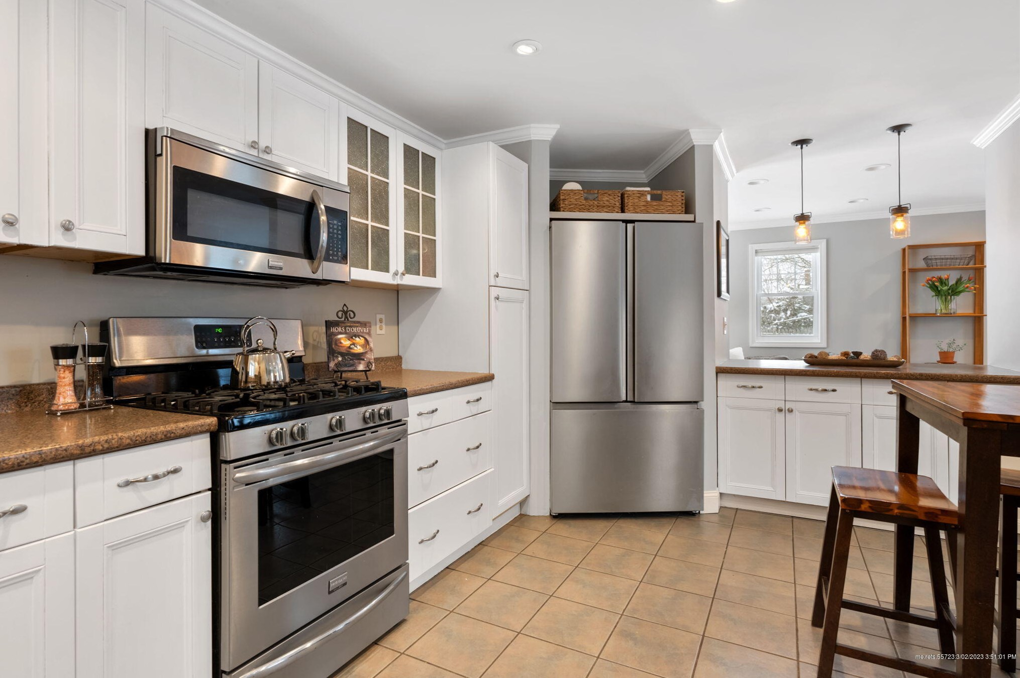 81 Clifford St, Portland ME  04106-3664 exterior