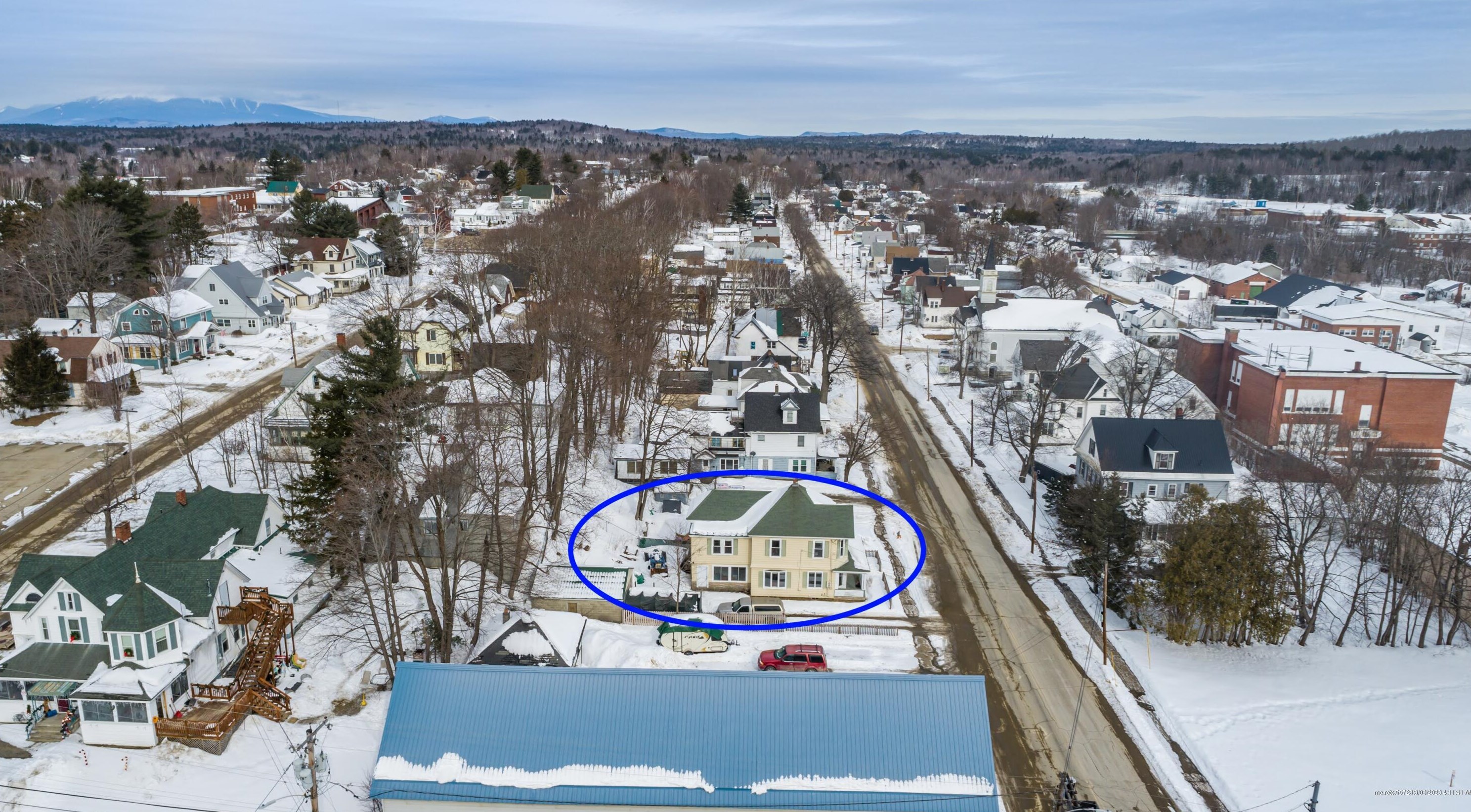 276 Penobscot Ave, Millinocket, ME 04462