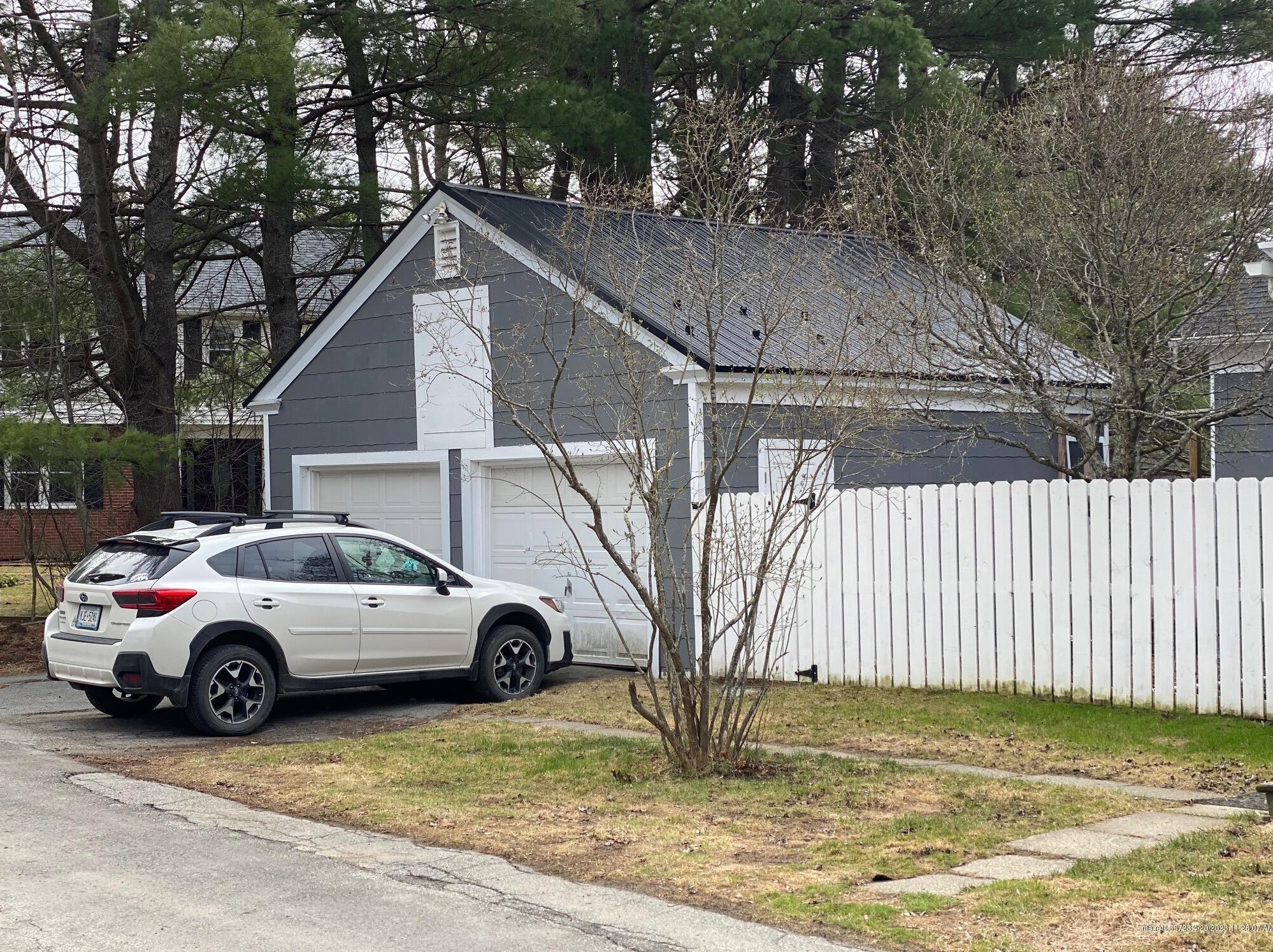 388 College Ave, Orono, ME 04473