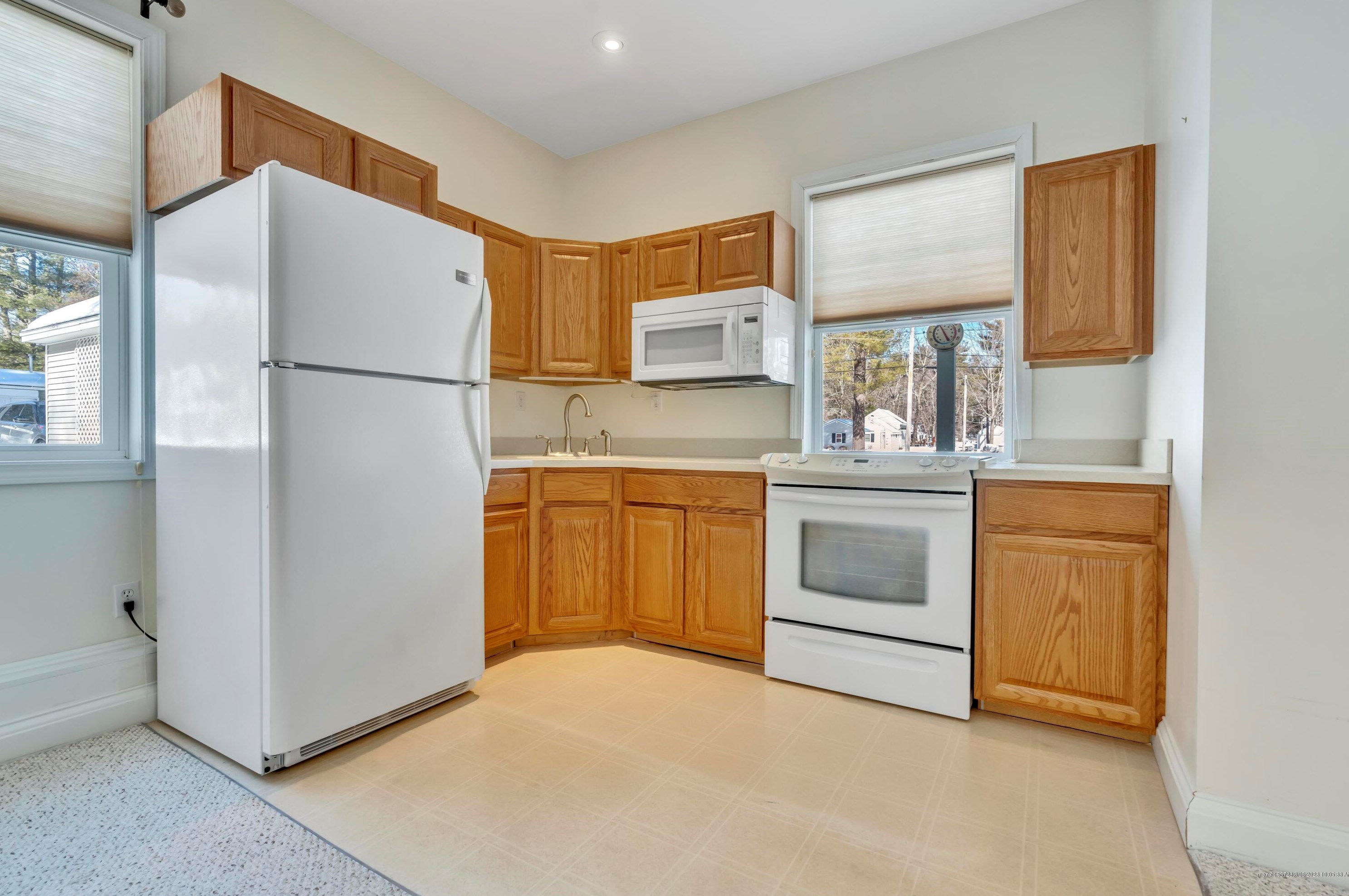 35 Spear Ave, Windham ME  04062-5621 exterior