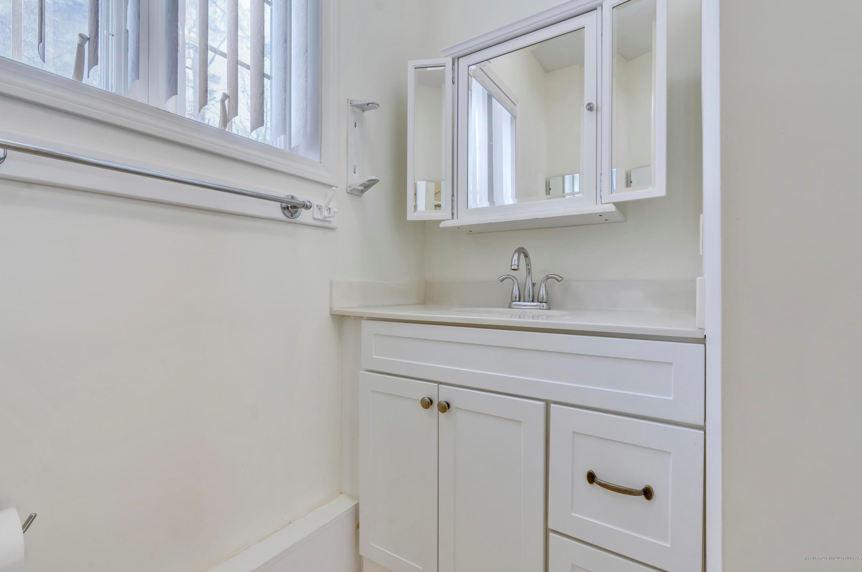 35 Spear Ave, Windham ME  04062-5621 exterior