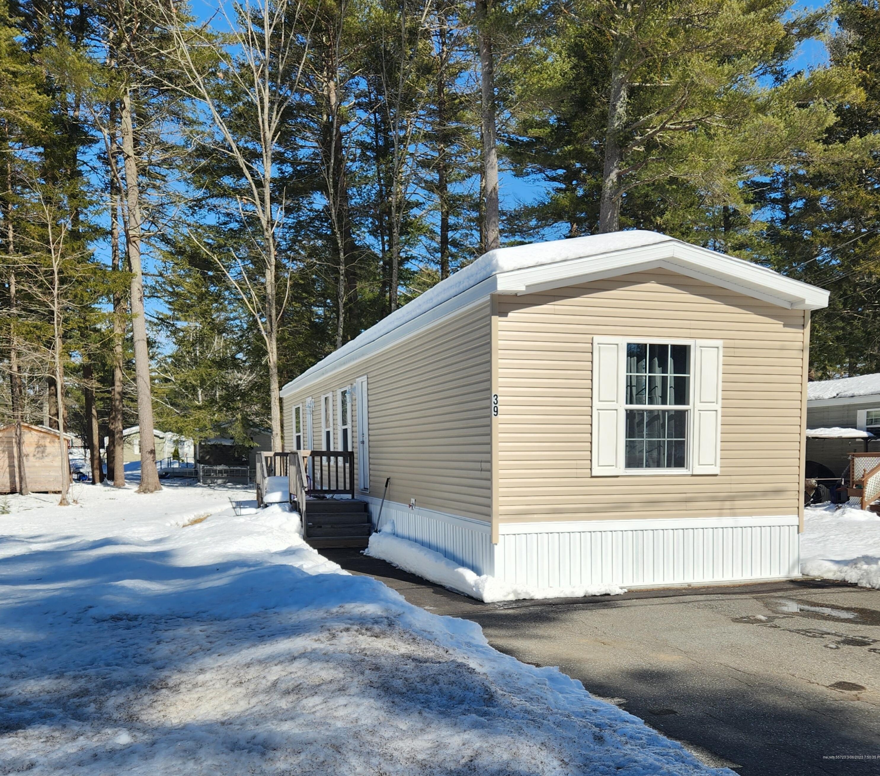 39 Beverly Dr, Mere Point, ME 04011