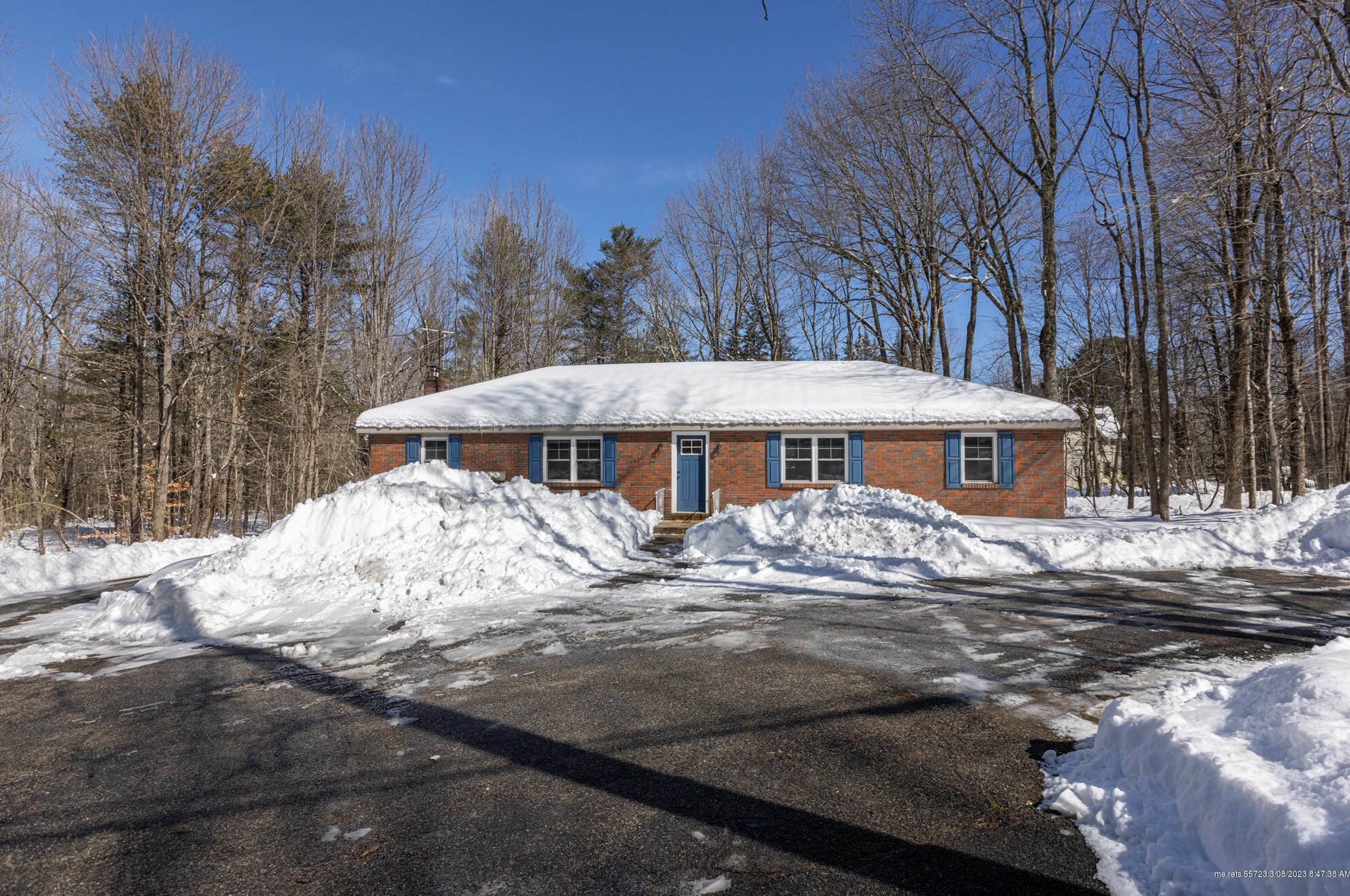 82 Durham Rd, Freeport, ME 04032