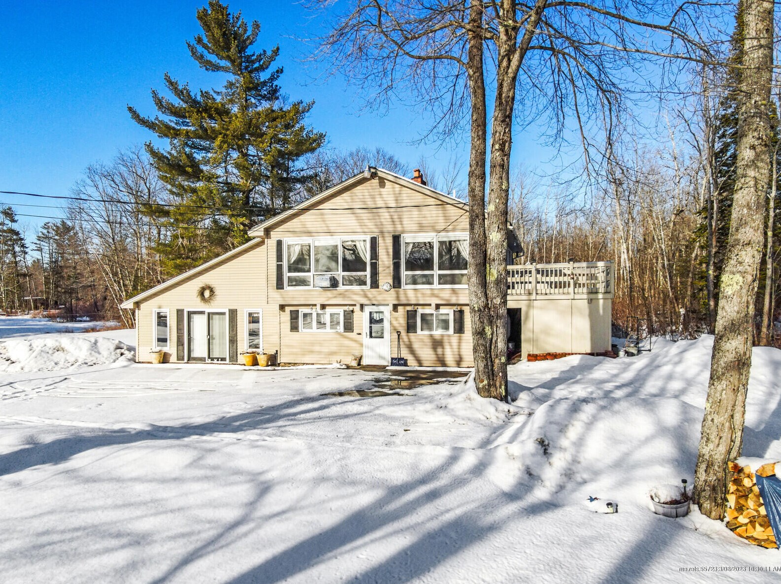 1116 China Rd, Waterville, ME 04901