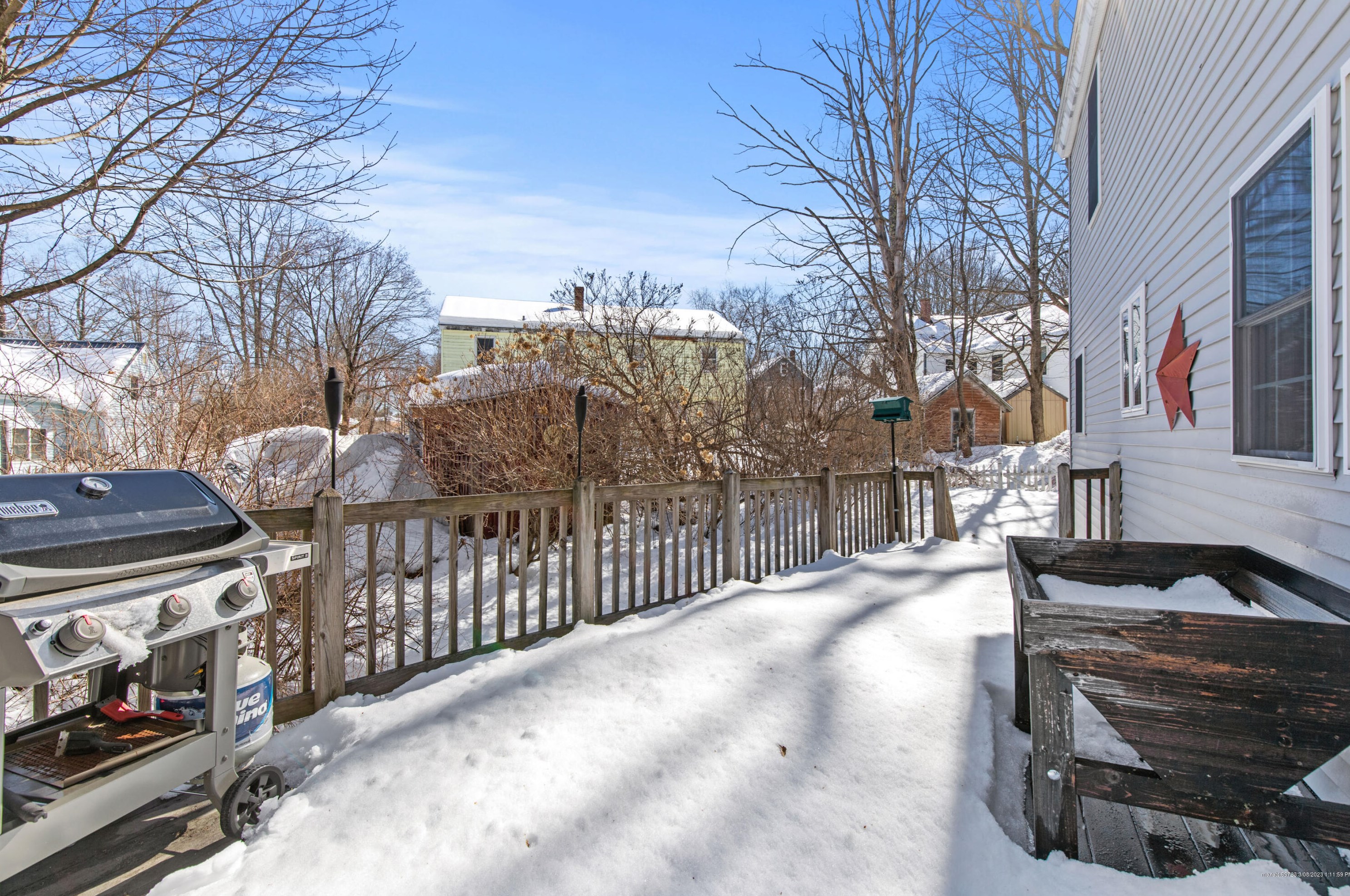 41 Water St, Gorham ME  04038-1021 exterior