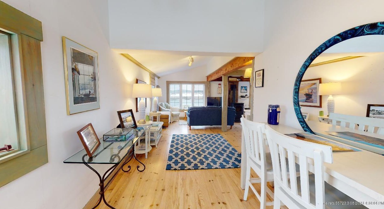 259 Main St, Winter Harbor, ME 04693