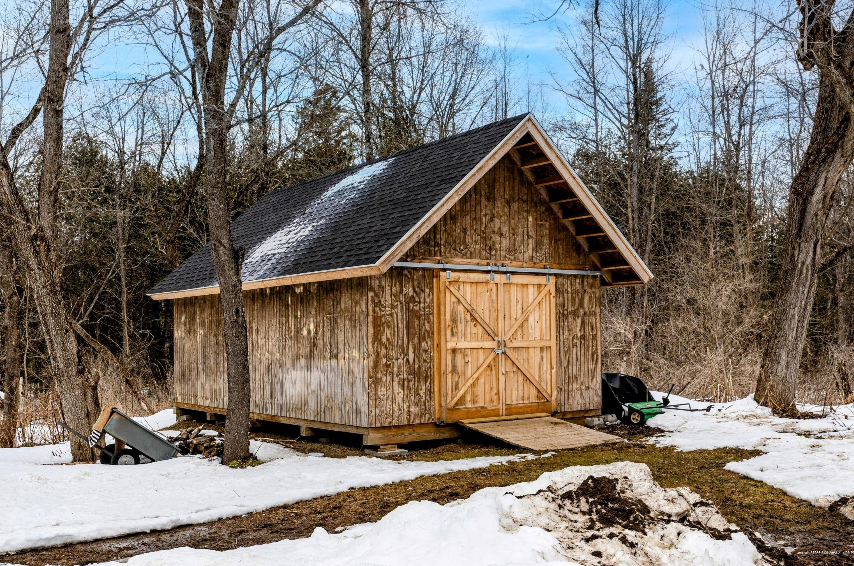 130 Gogan Rd, Waterville, ME 04901