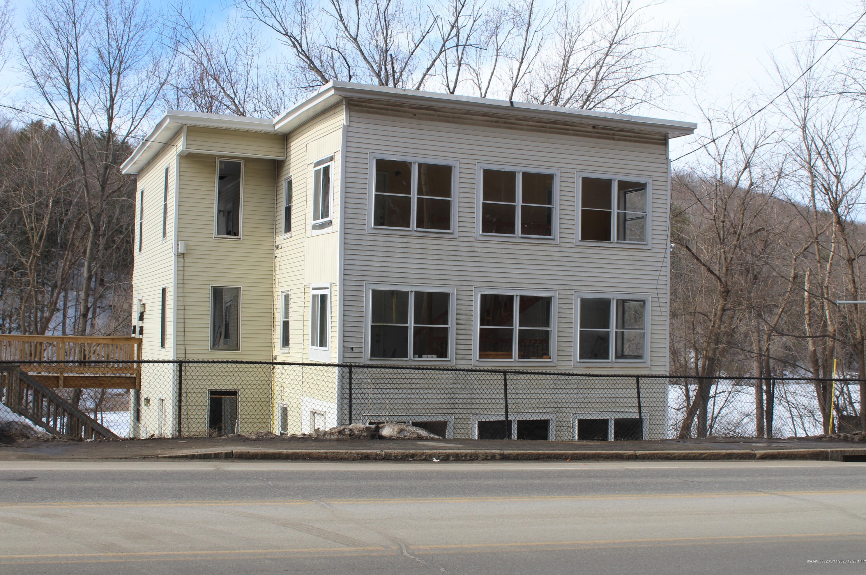 114 Mt Vernon Ave, Augusta, ME 04330