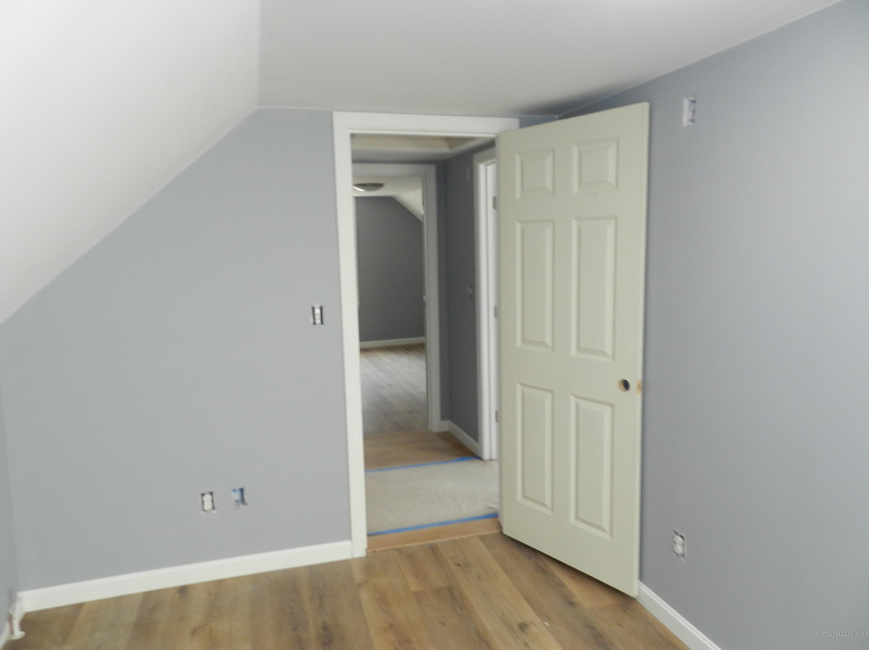 8 Mechanic St, Windham ME  04062-4216 exterior