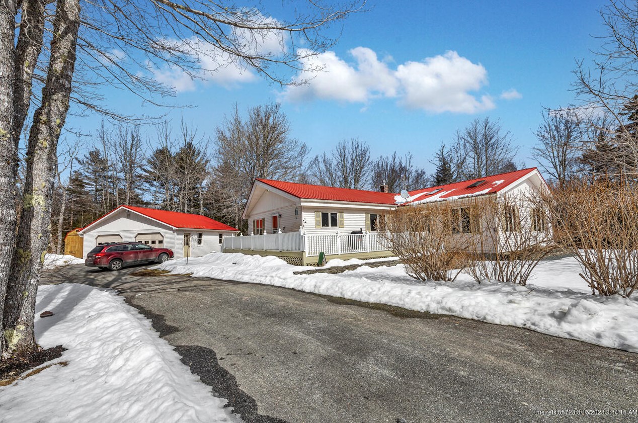 73 Bert Gray Rd, Sullivan, ME 04664