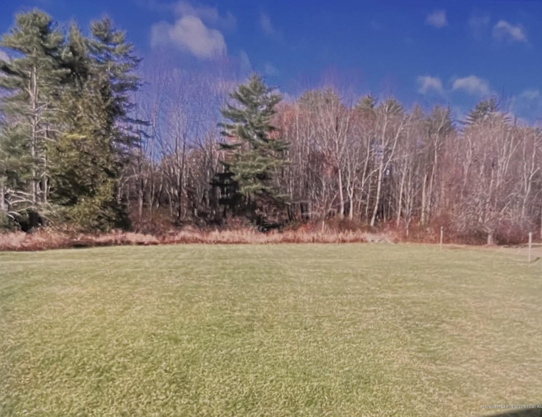 21 Old Western Ave, Winthrop, ME 04364