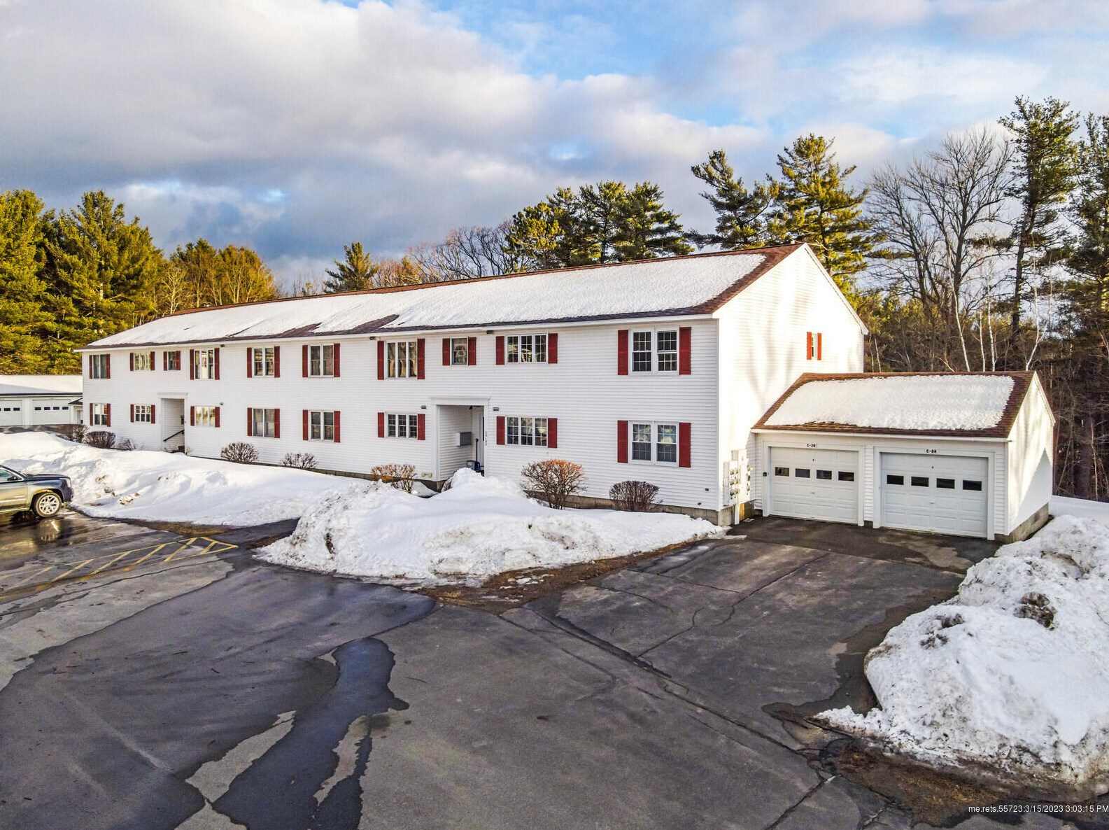 75 Halifax St #c24, Waterville, ME 04901
