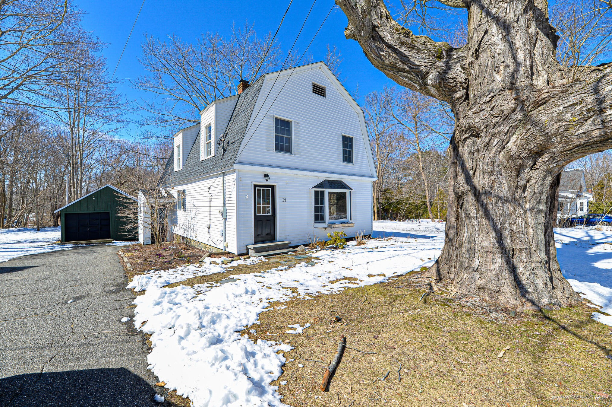 21 Organug Rd, York, ME 03909