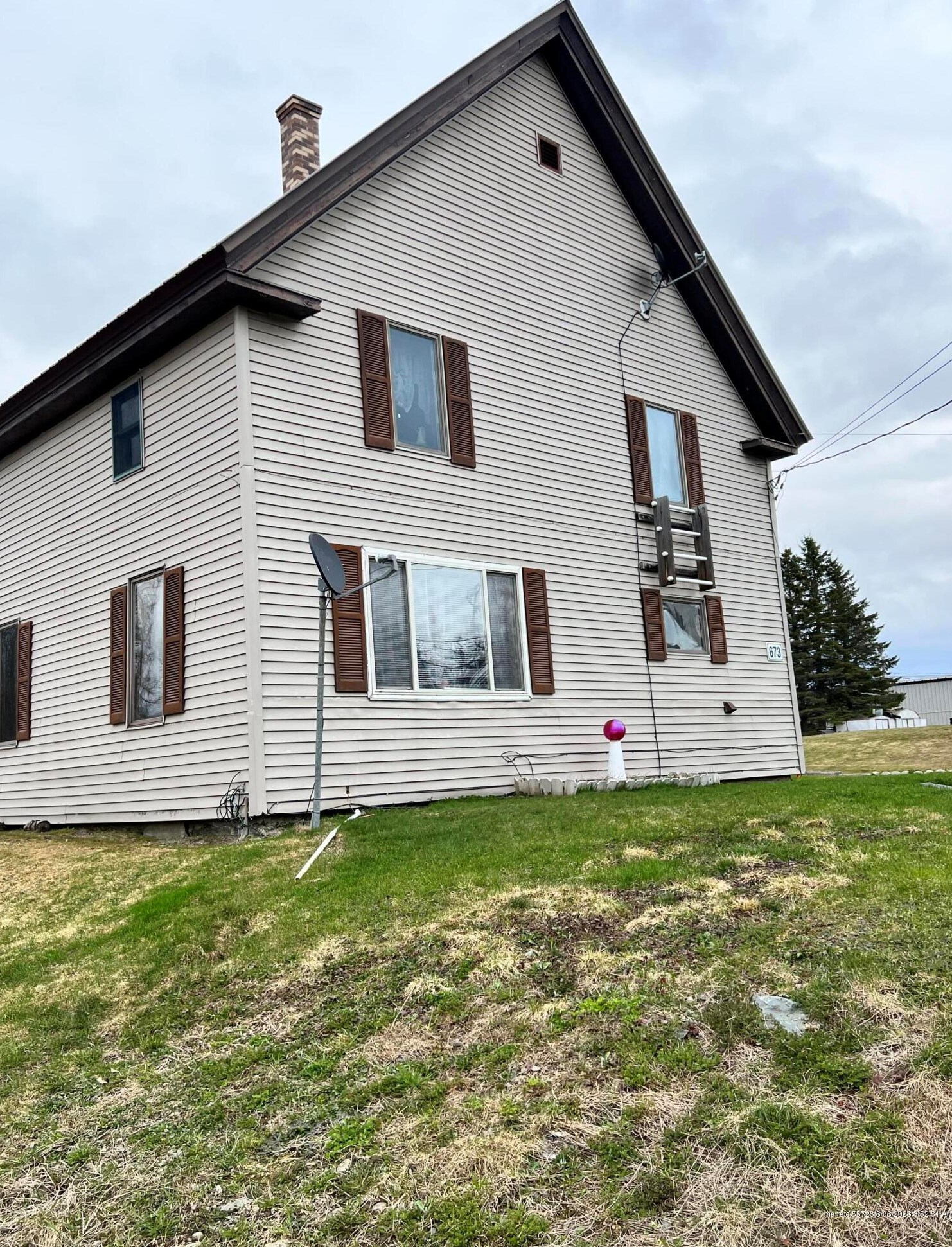 673 Mapleton Rd, Mapleton, ME 04757