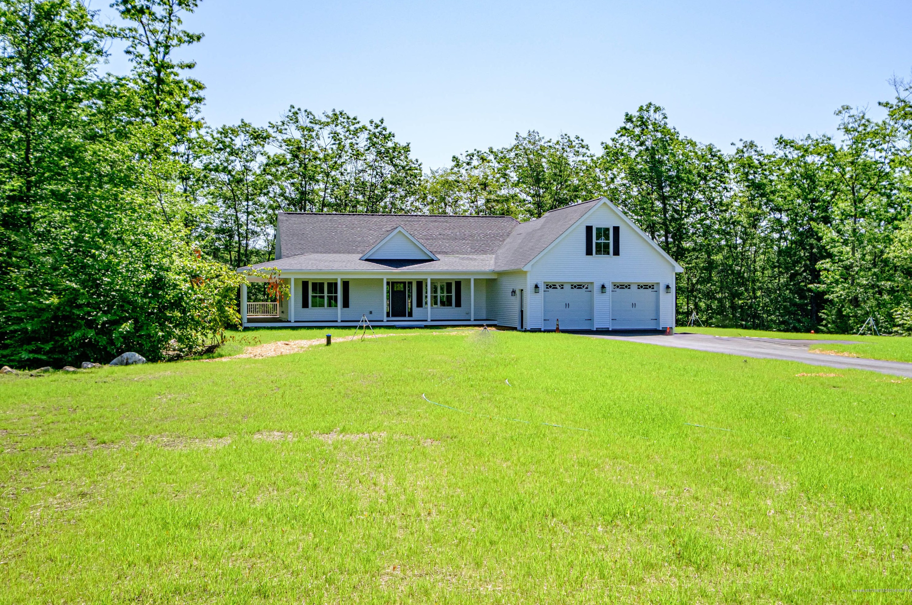 20 Matobian Ave, Lewiston, ME 04240