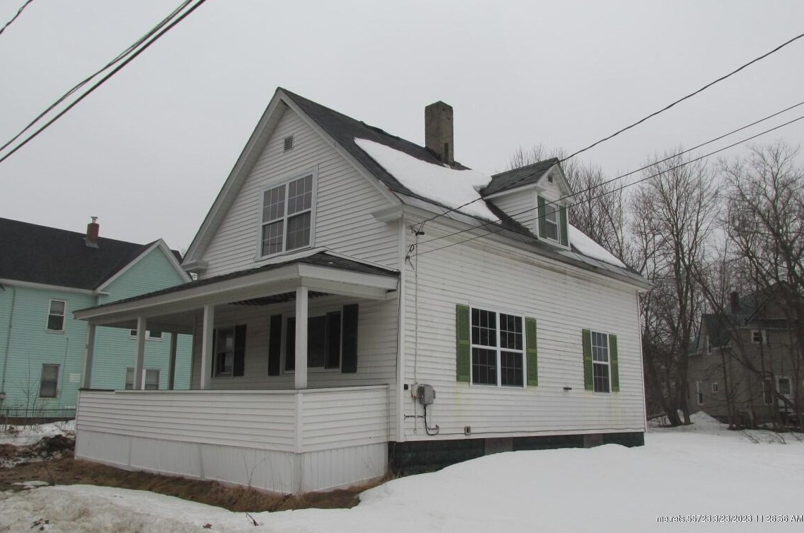 24 Mexico Ave, Mexico, ME 04257