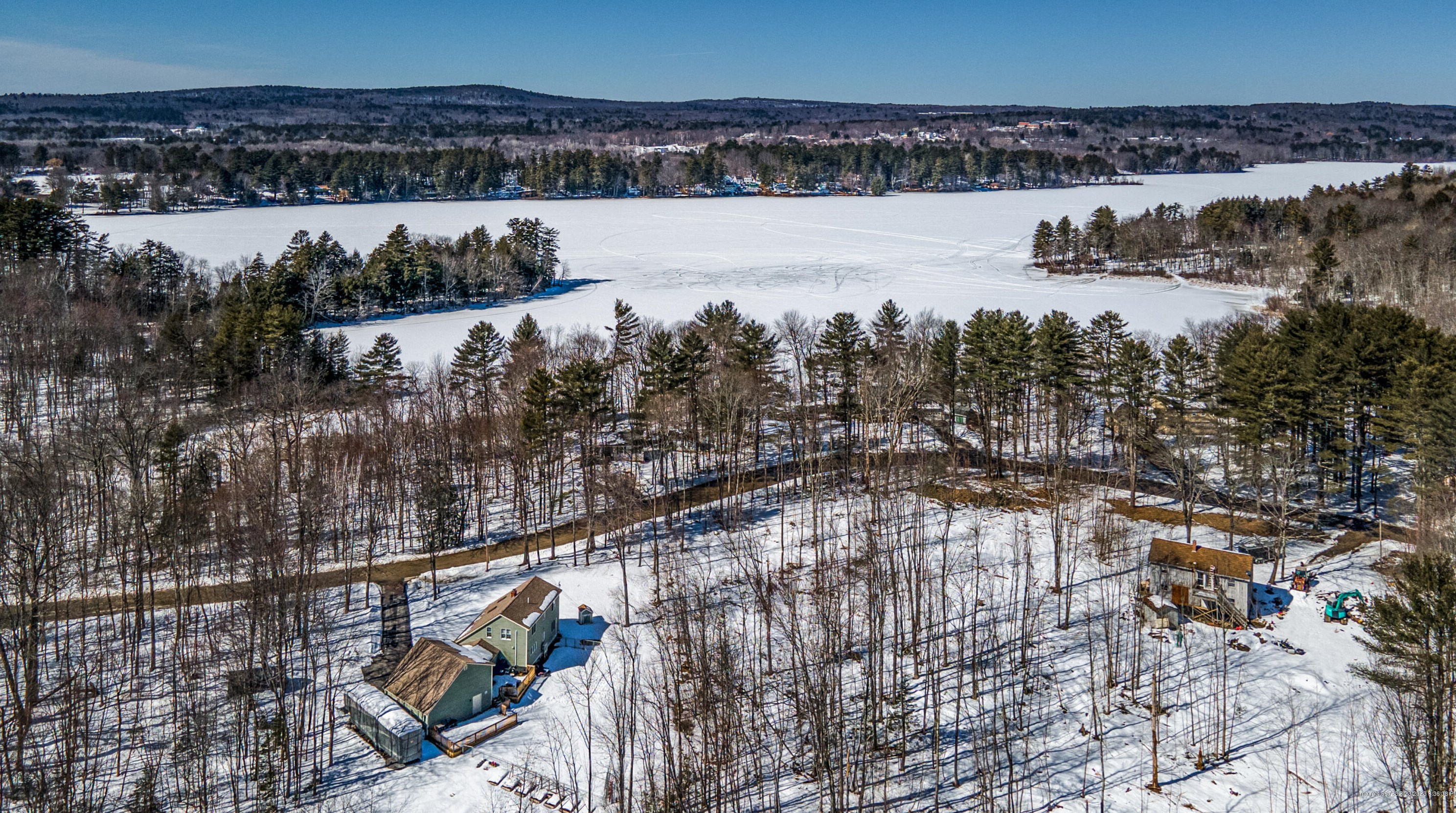 74 Holmes Brook Ln, Winthrop, ME 04364