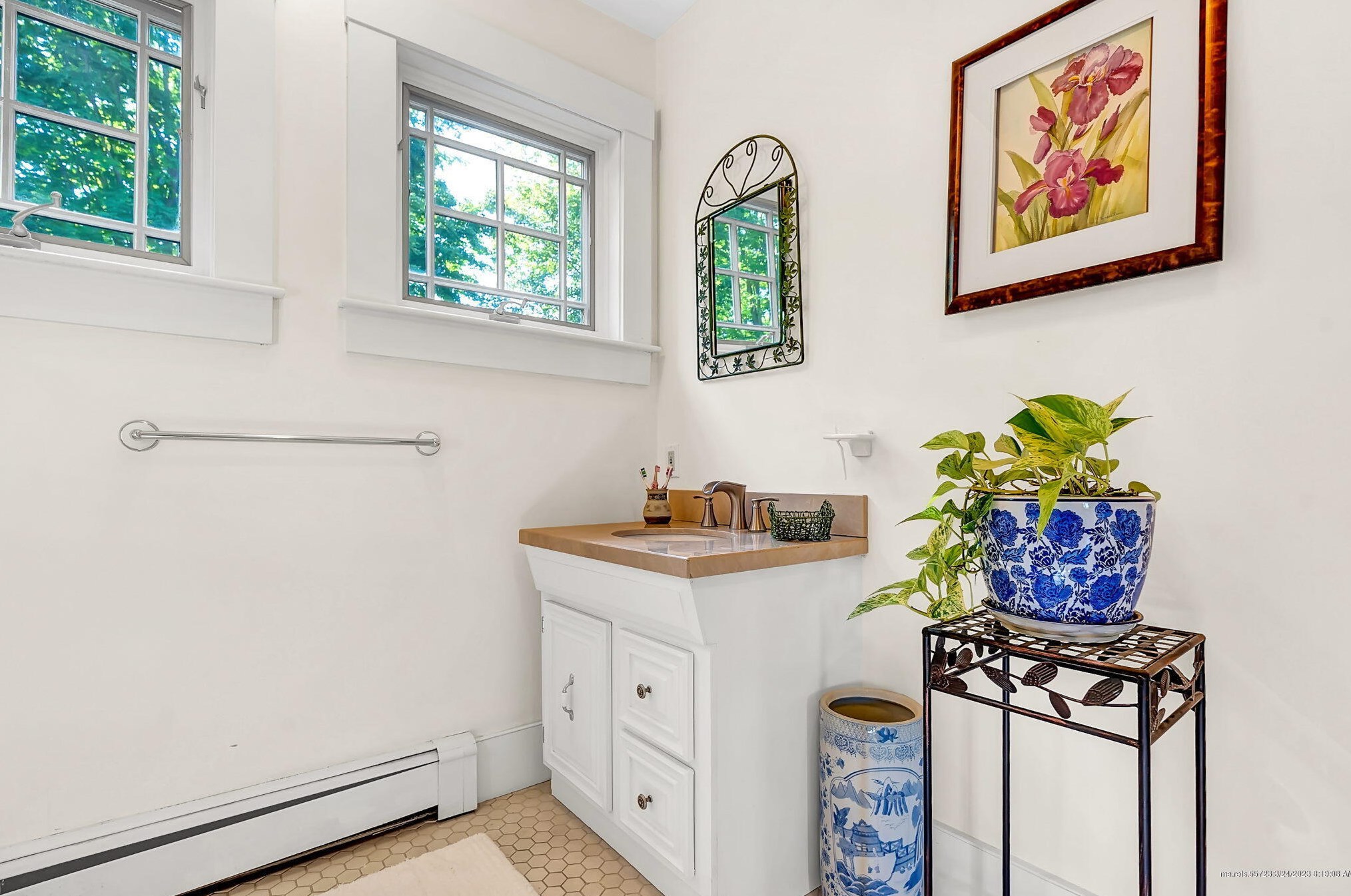 1 Overlook Dr, Gorham ME  04038-2556 exterior