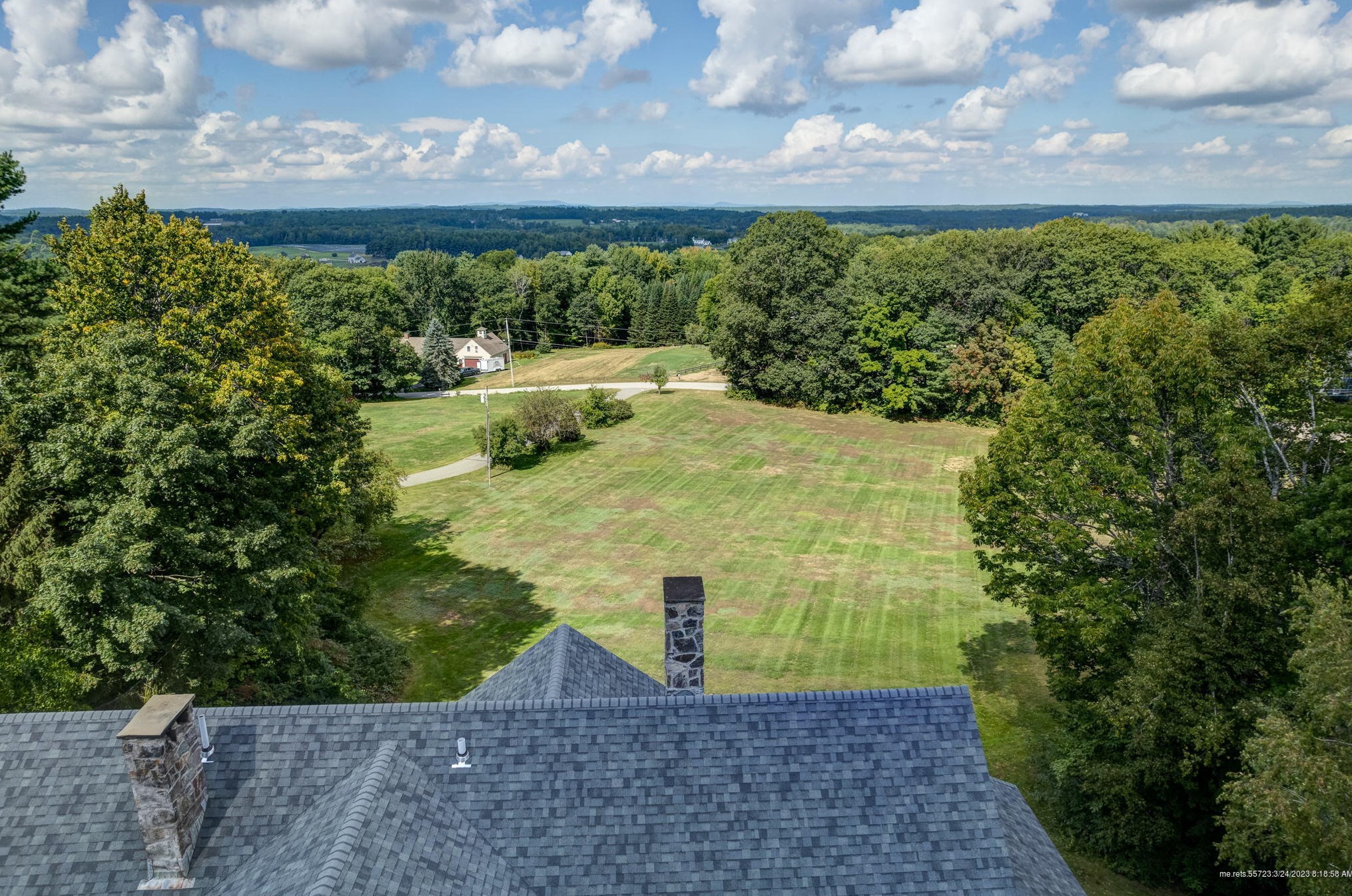 1 Overlook Dr, Gorham ME  04038-2556 exterior