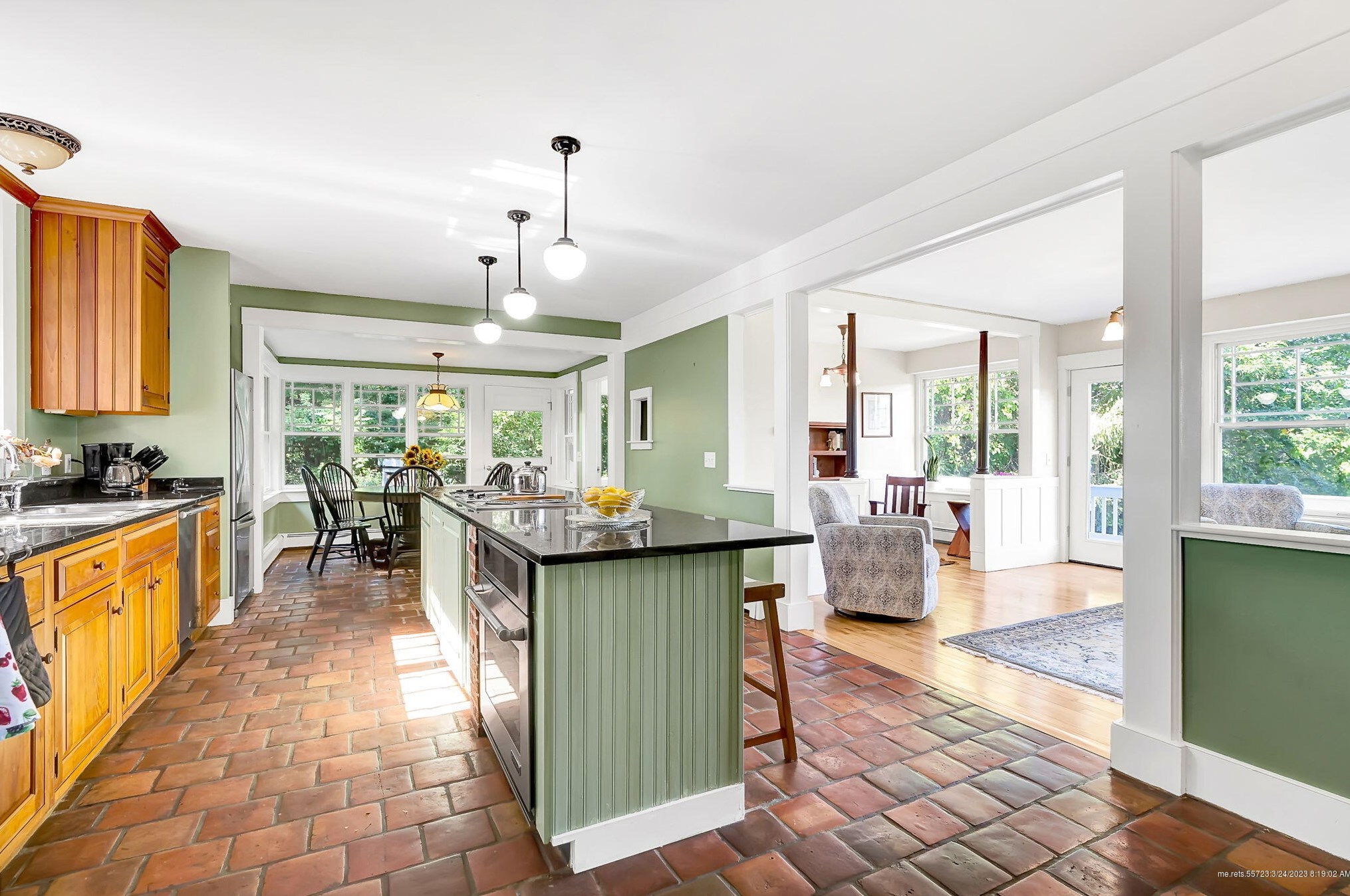 1 Overlook Dr, Gorham ME  04038-2556 exterior