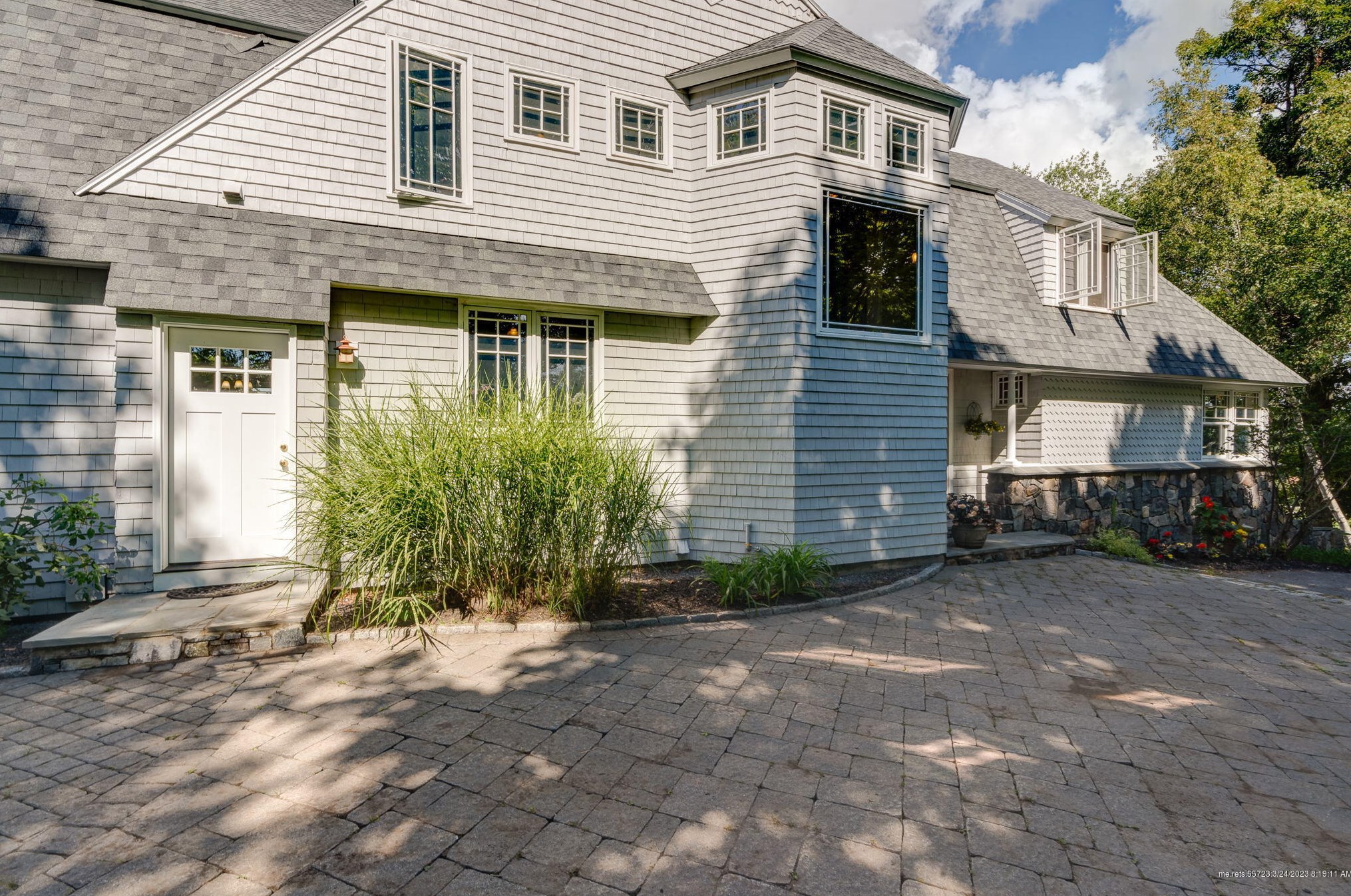 1 Overlook Dr, Gorham ME  04038-2556 exterior