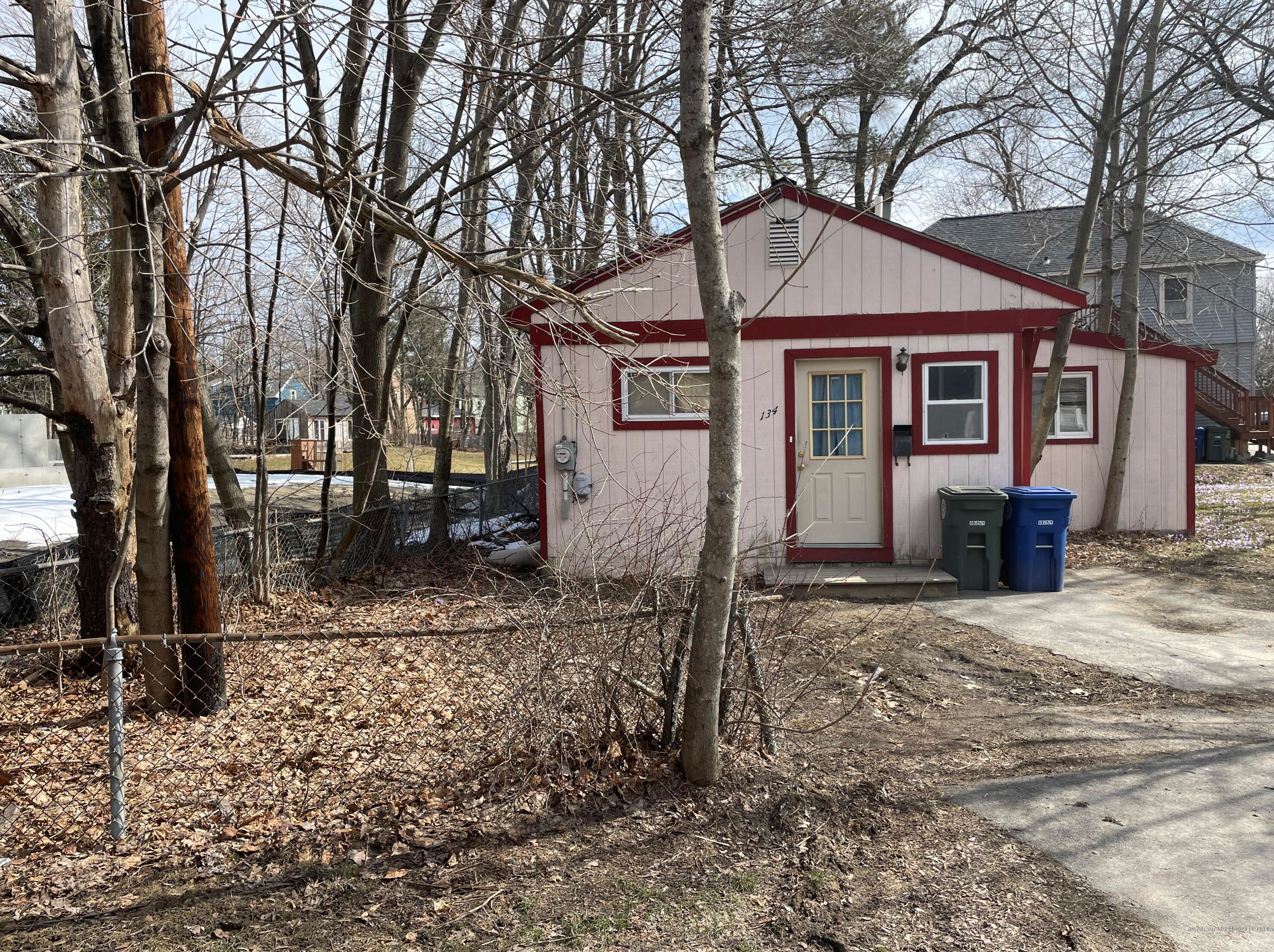 134 Rochester St, Westbrook, ME 04092-4238