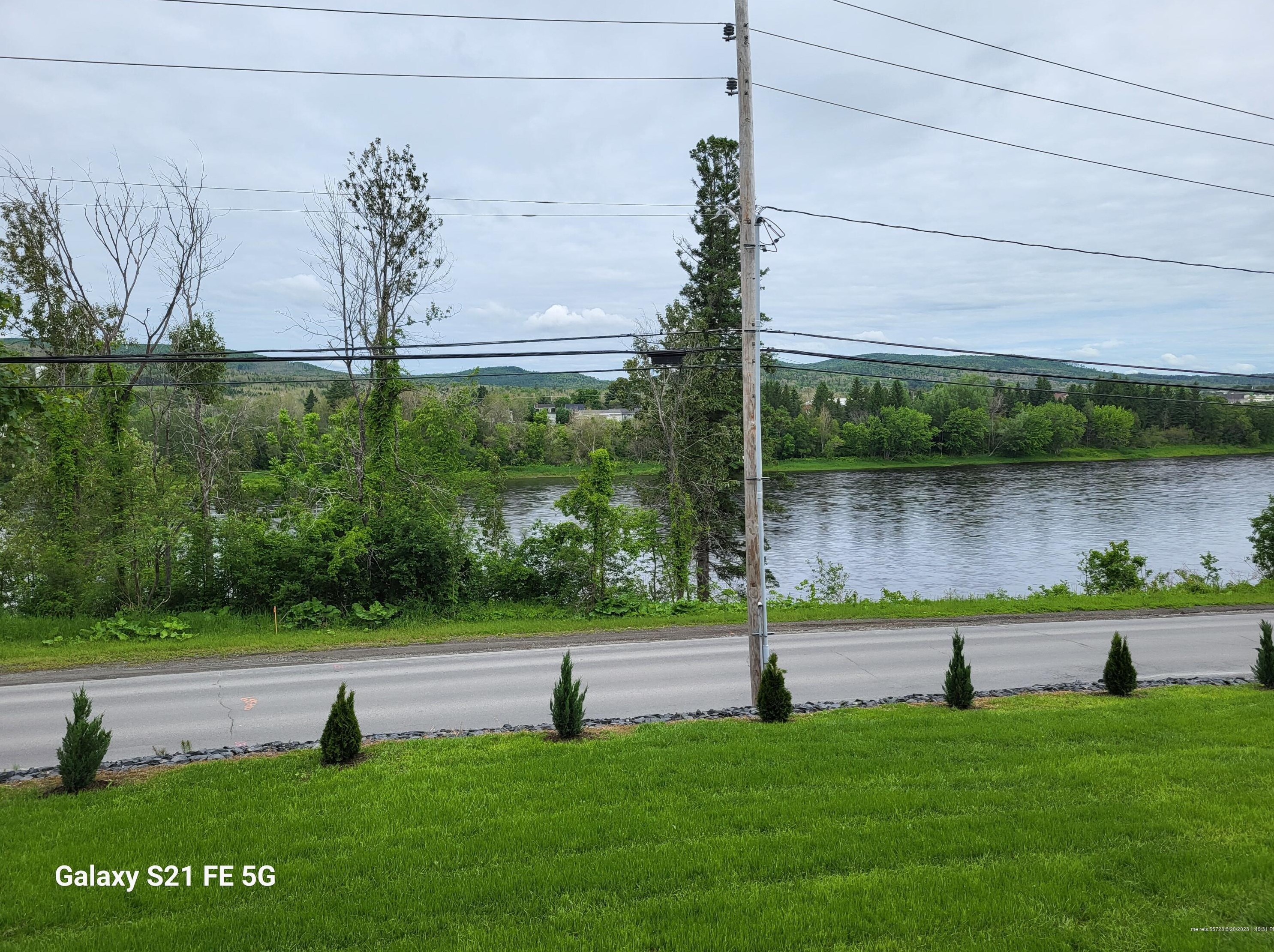 458 Main St, Fort Kent ME  04743-1016 exterior