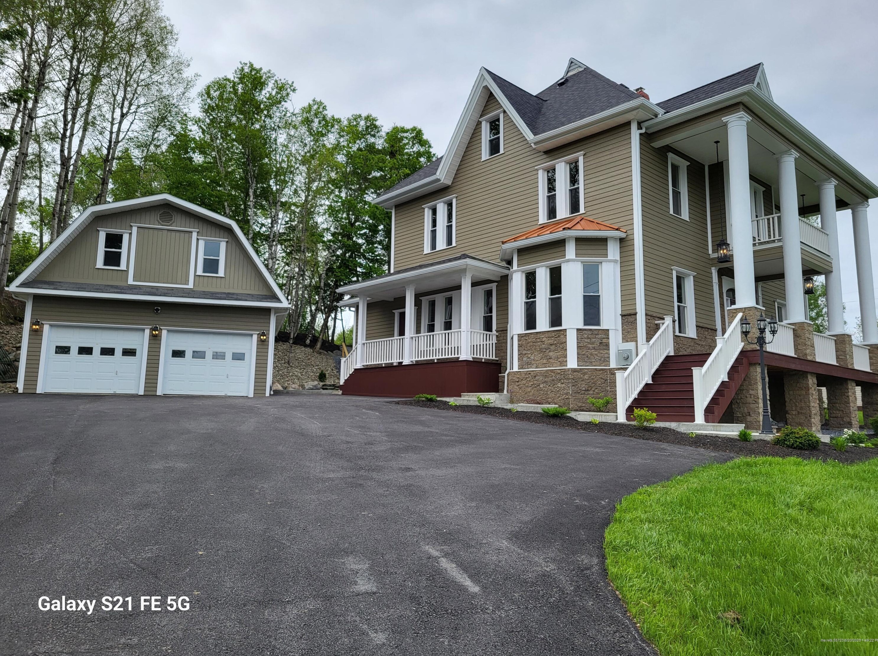 458 Main St, Fort Kent ME  04743-1016 exterior