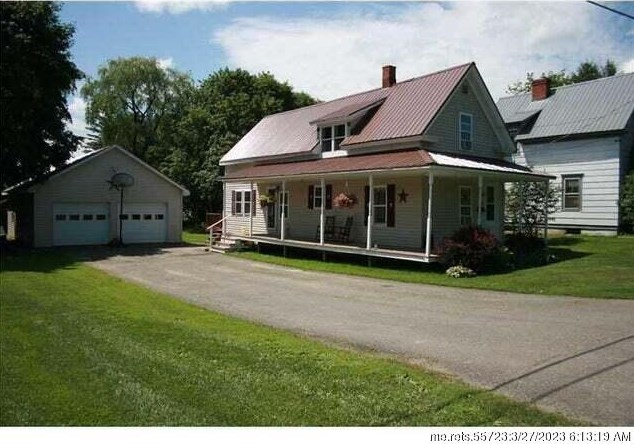 73 Franklin Ave, Houlton, ME 04730