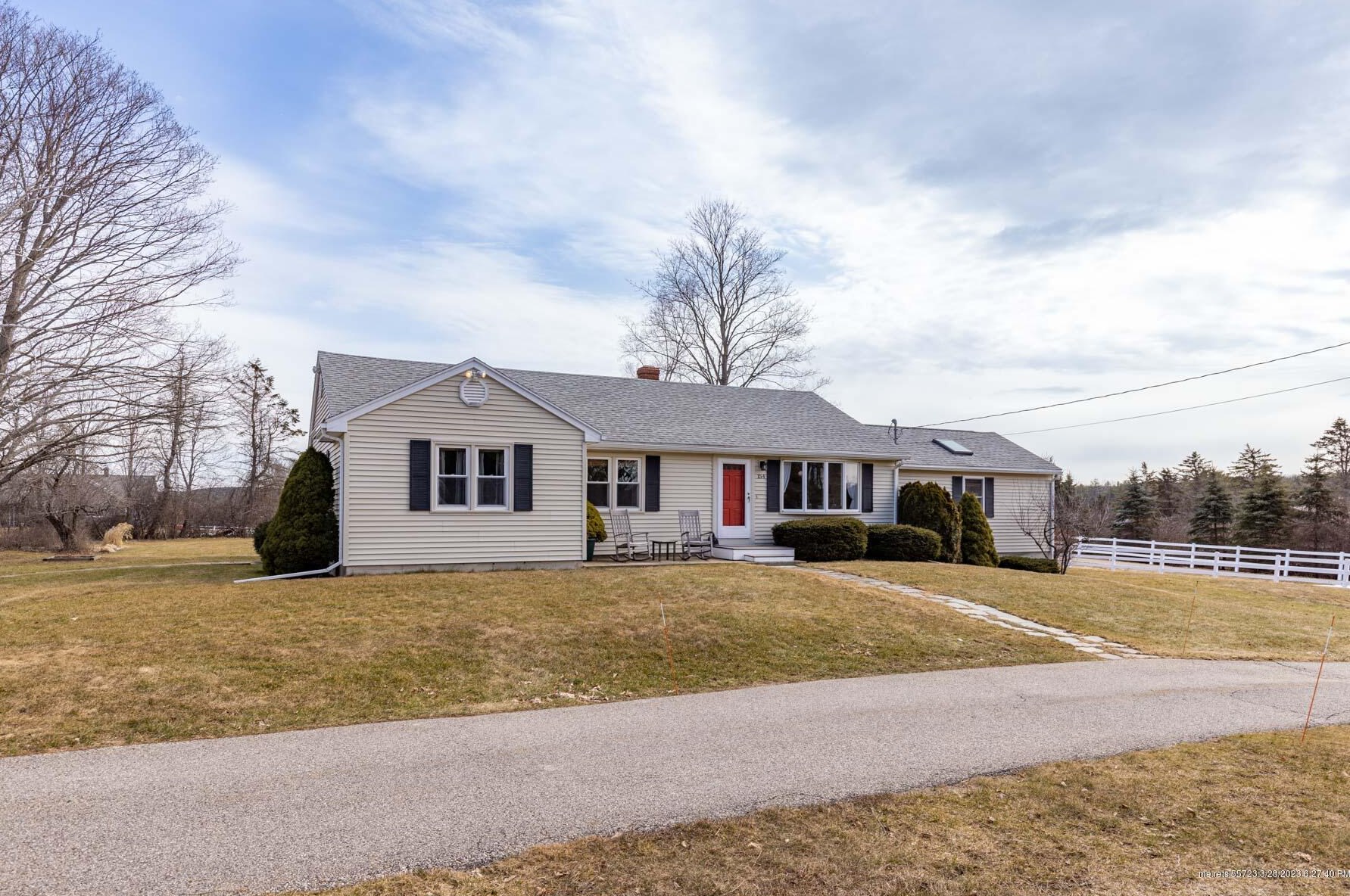 154 Birch Hill Rd, York, ME 03909