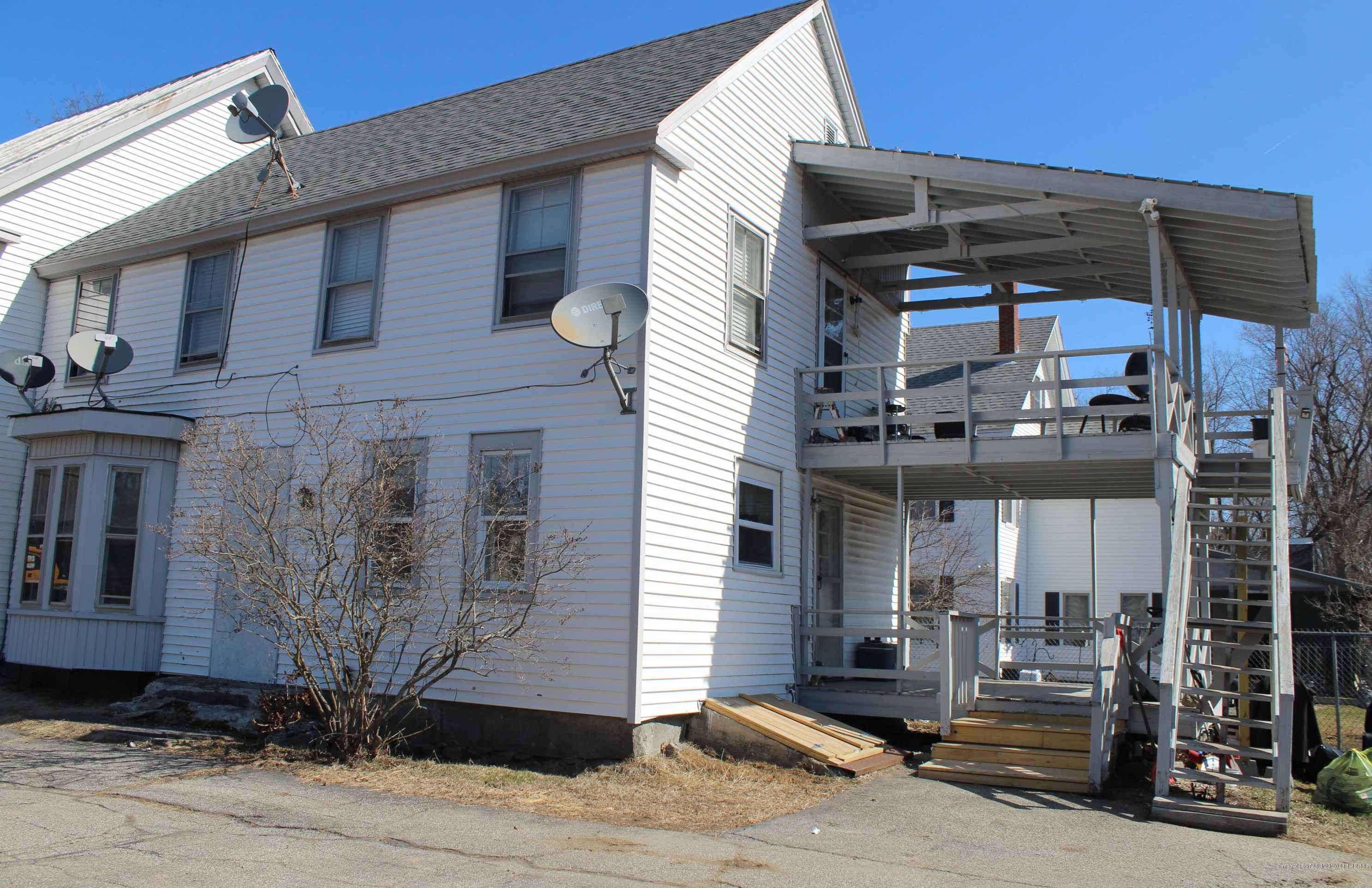 27 Windsor St, Randolph, ME 04346