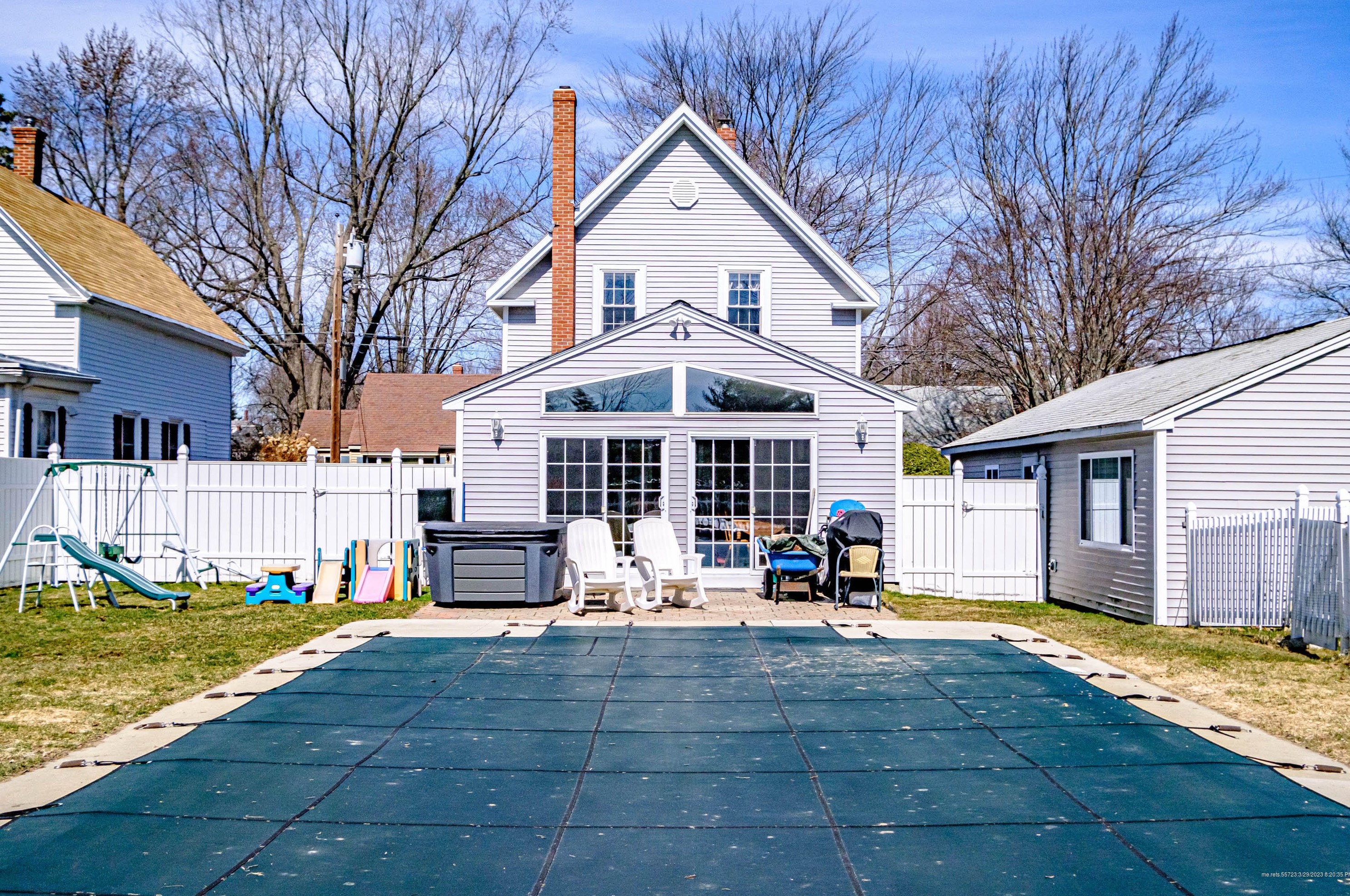 82 Pennell St, Westbrook, ME 04092-3352