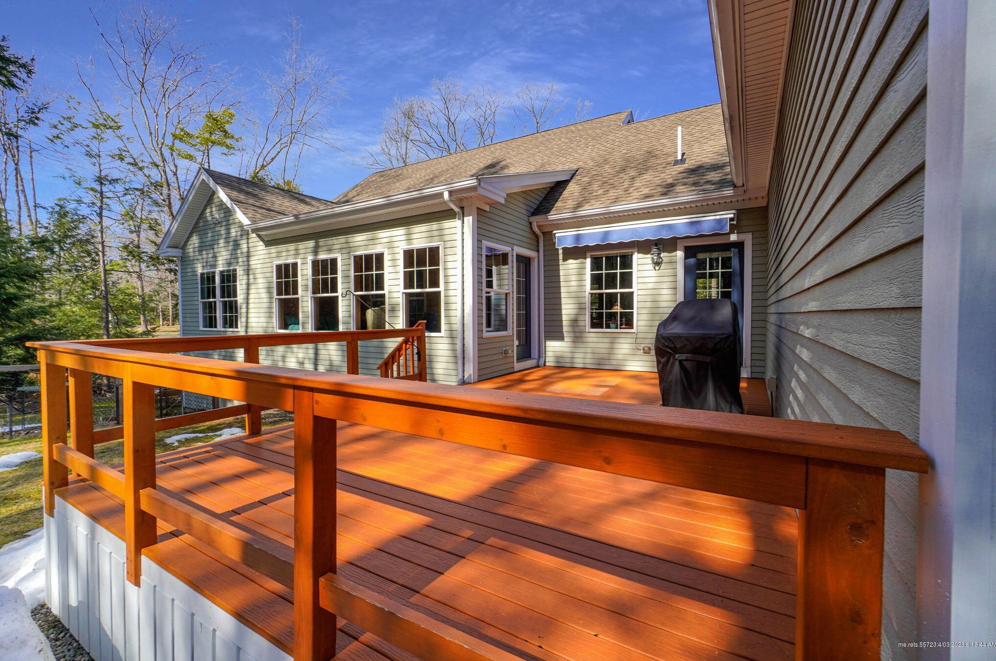 10 Plymouth Dr, Saco ME  04072-1734 exterior