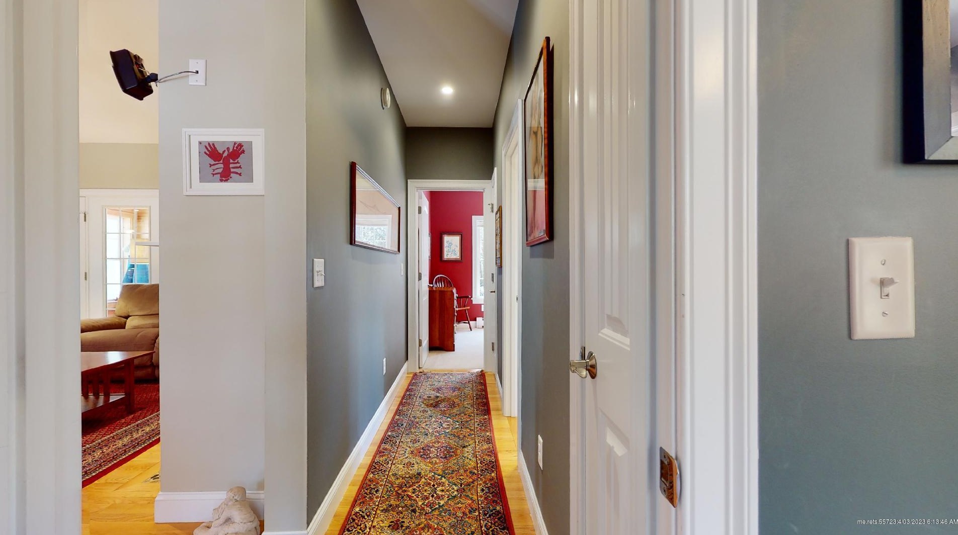 10 Plymouth Dr, Saco ME  04072-1734 exterior