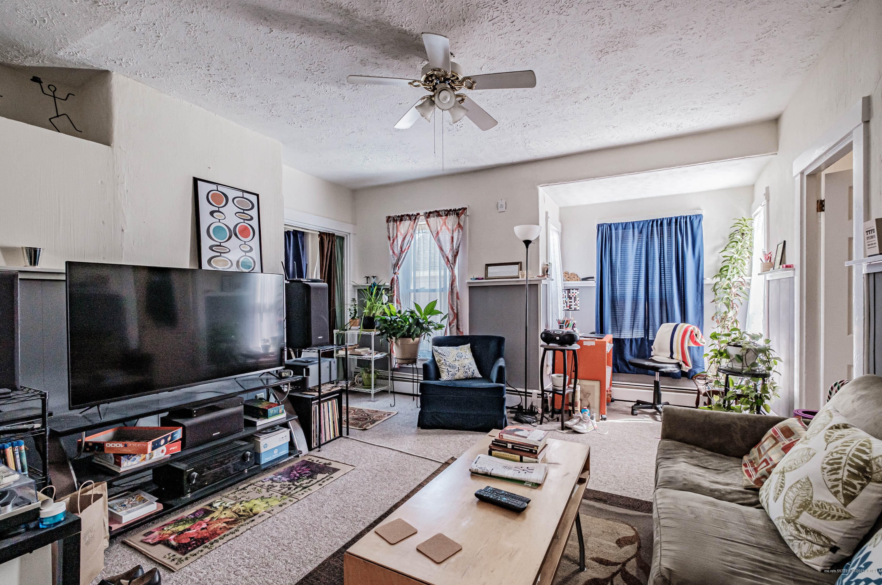 38 Pleasant St, Saco ME 04072-2739 exterior