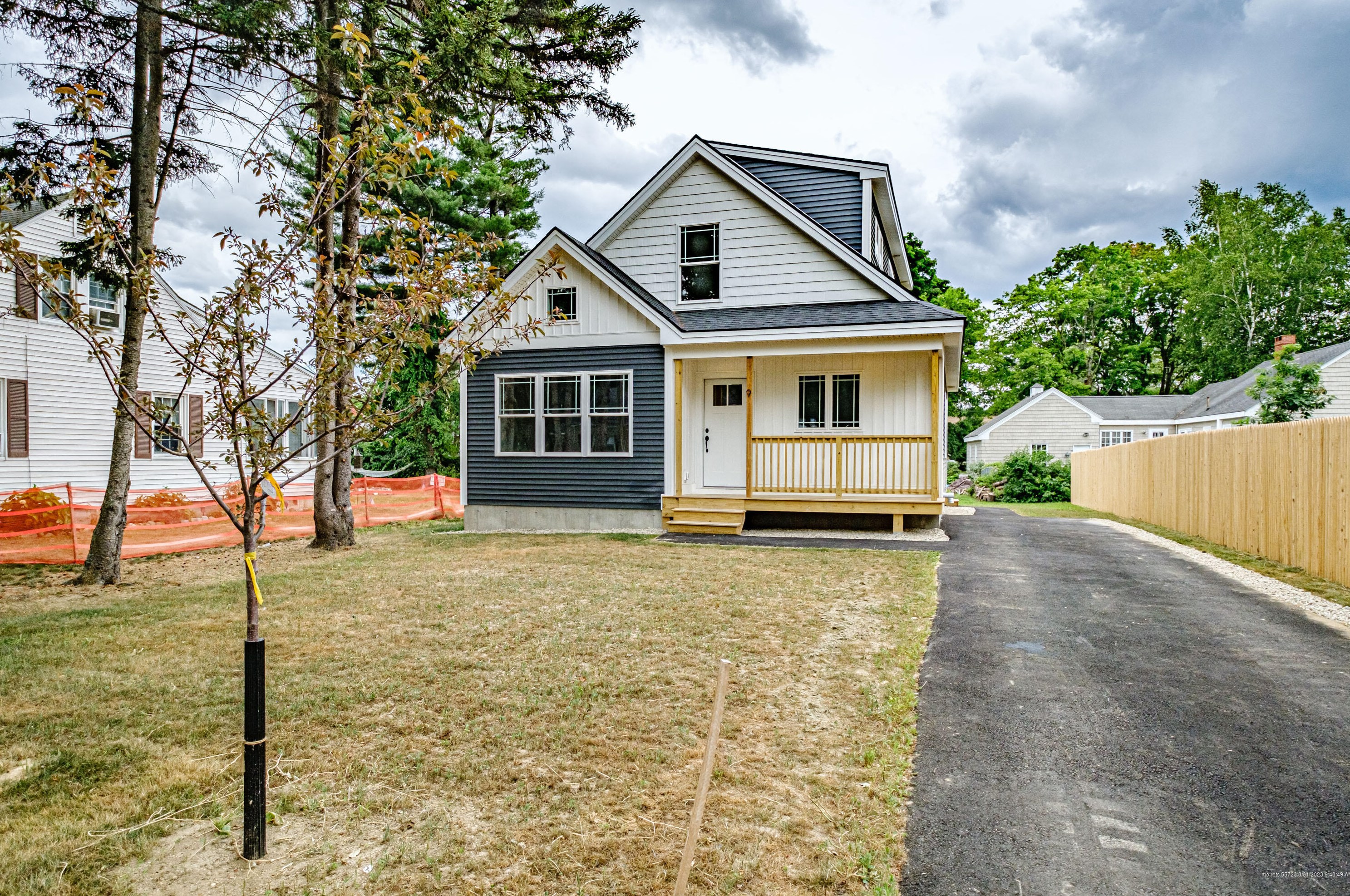 102 Brigham St, Portland ME  04106-3407 exterior