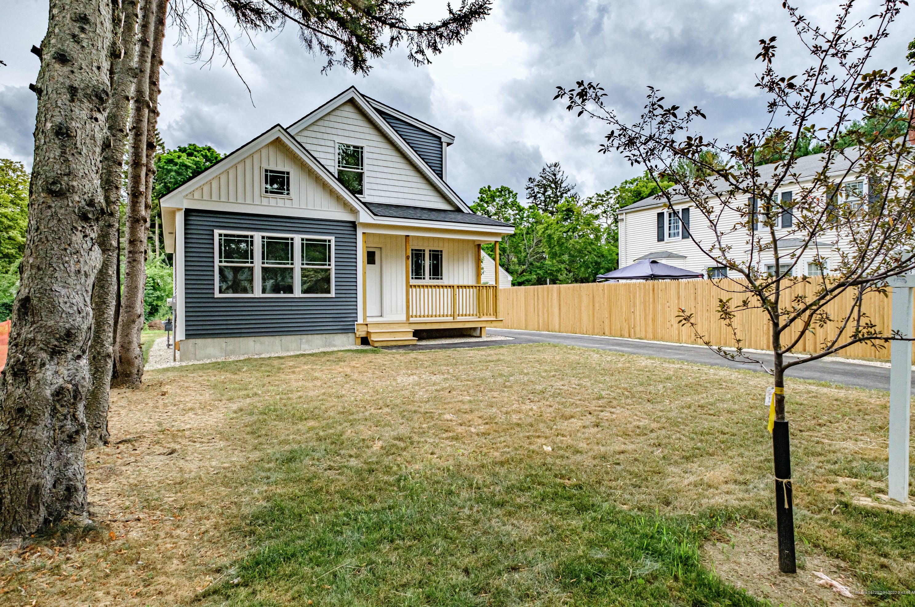 102 Brigham St, South-Portland, ME 04106 exterior