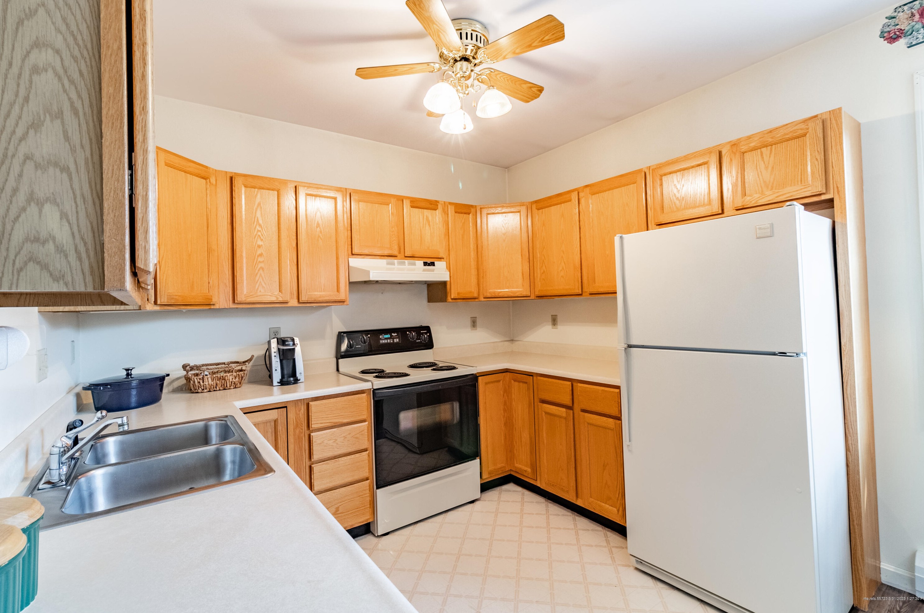 231 Cook St, Auburn ME  04210-5306 exterior