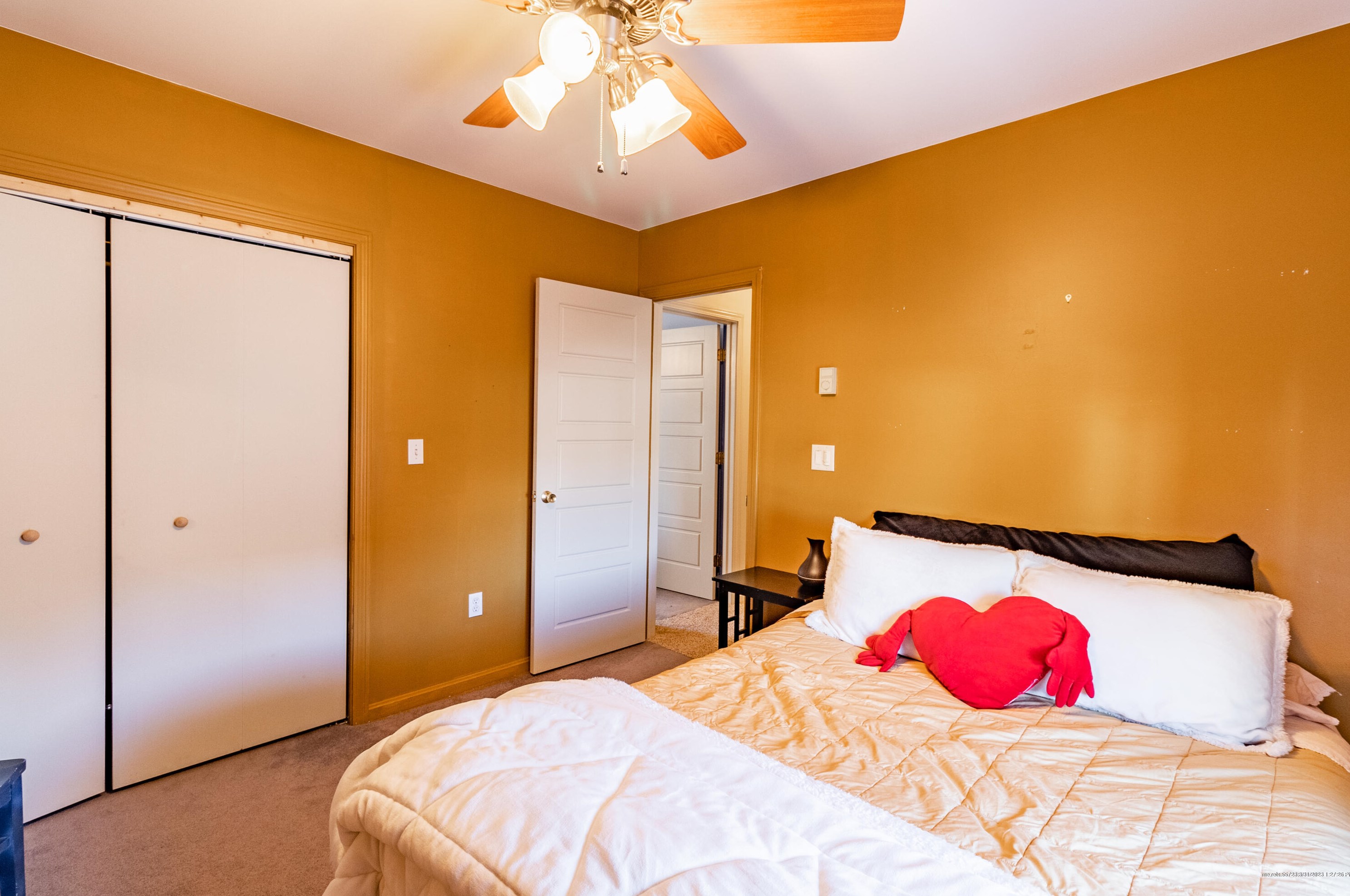 231 Cook St, Auburn ME  04210-5306 exterior