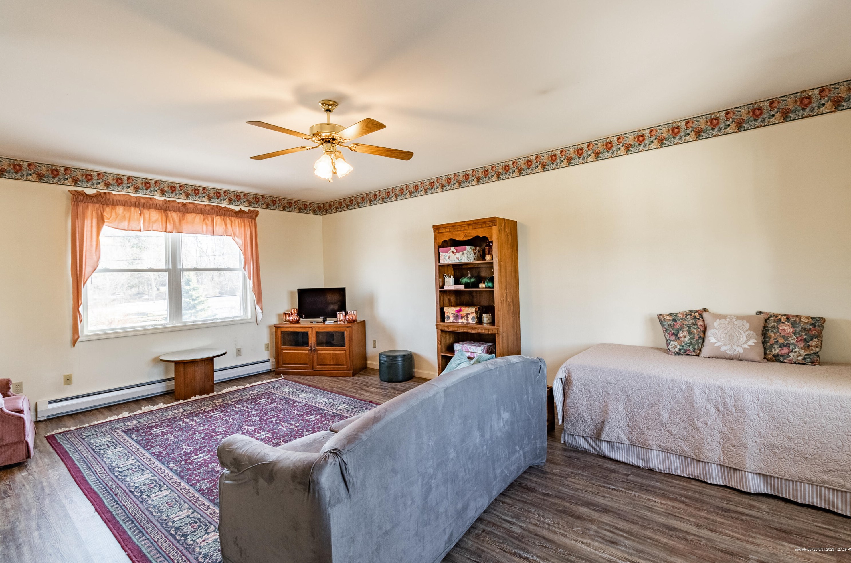 231 Cook St, Auburn ME  04210-5306 exterior