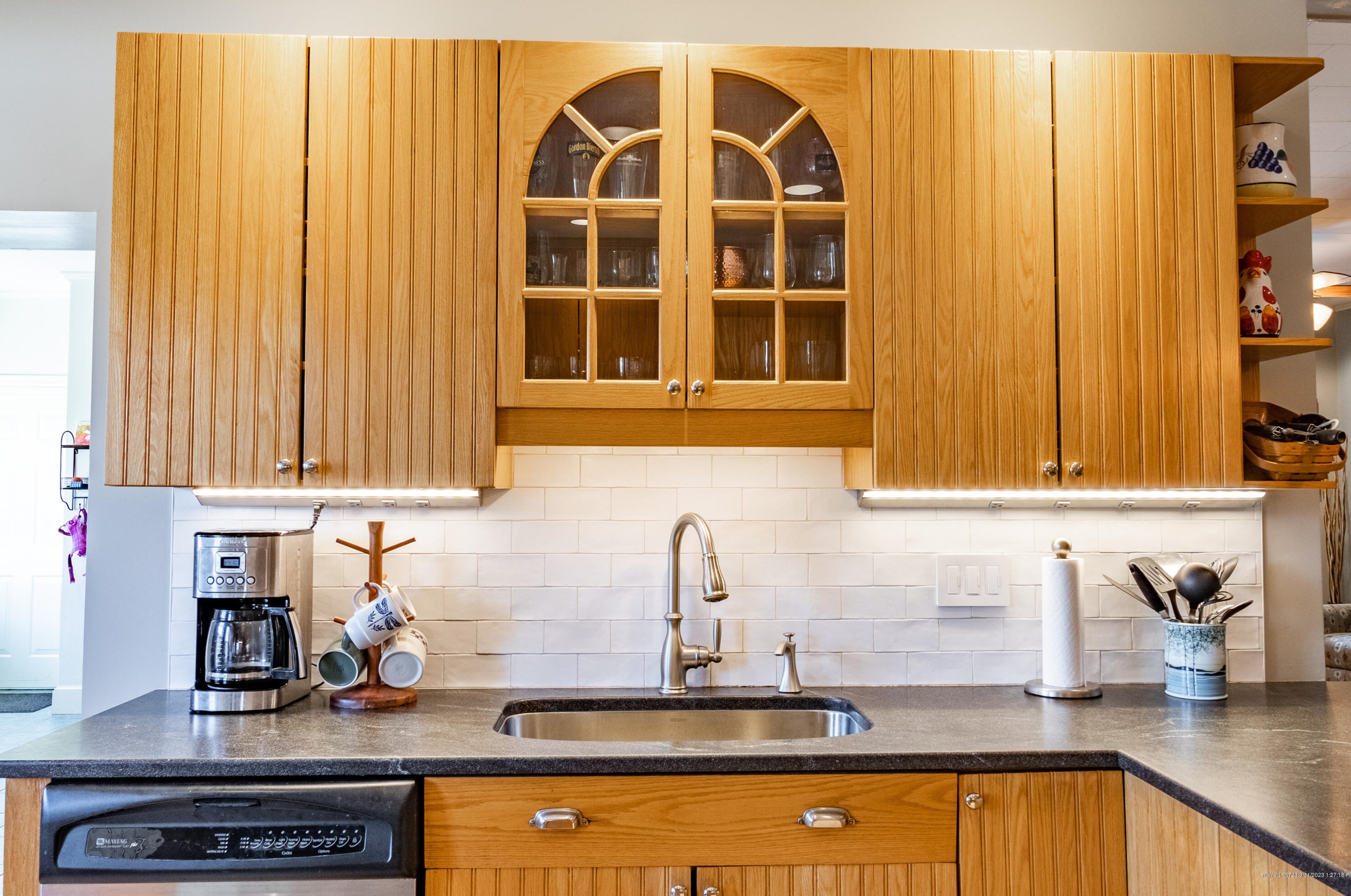 231 Cook St, Auburn ME  04210-5306 exterior