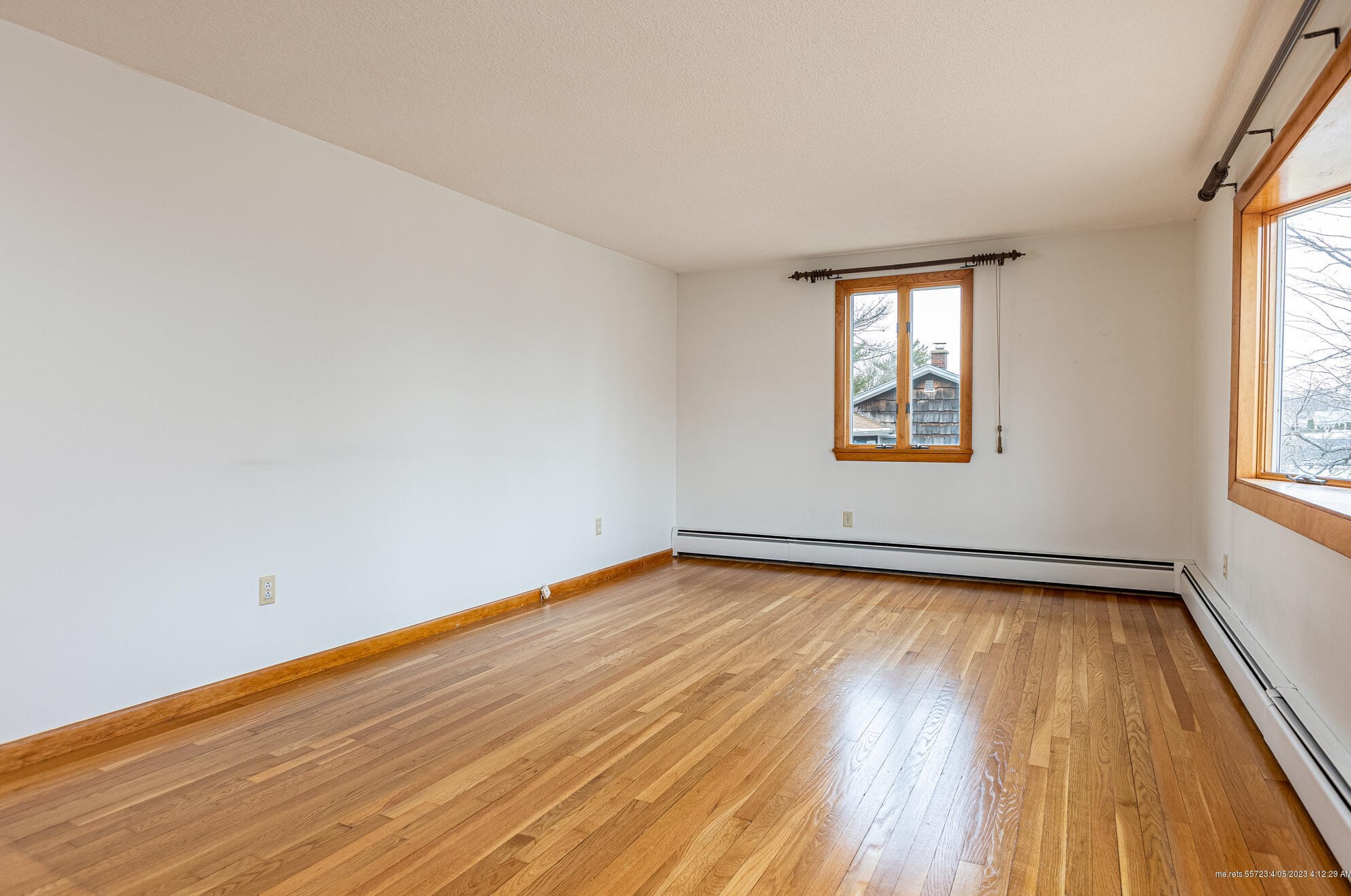 30 Constitution Dr, Westbrook ME  04092-4504 exterior