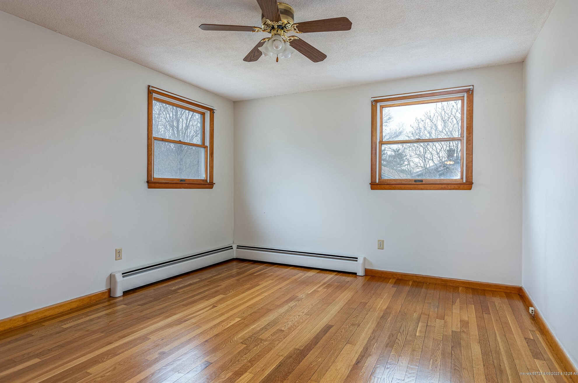 30 Constitution Dr, Westbrook ME  04092-4504 exterior