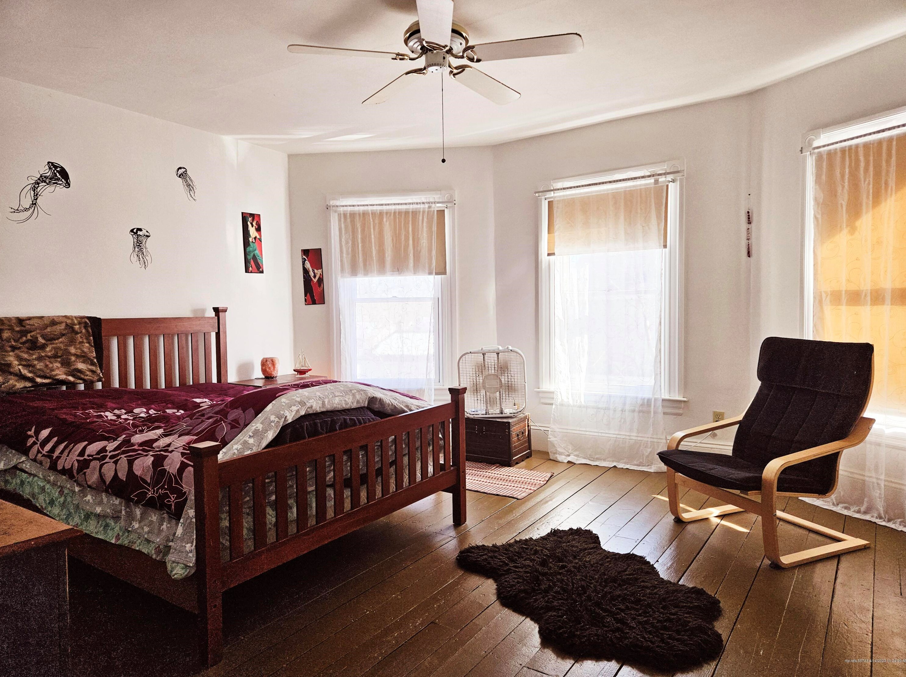 47 Railroad St, Clinton ME  04927-3208 exterior